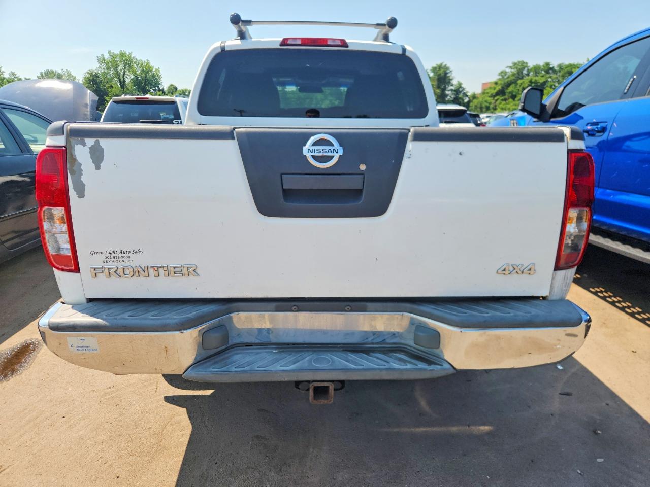 2005 Nissan Frontier Se White vin: 1N6AD07W15C429900