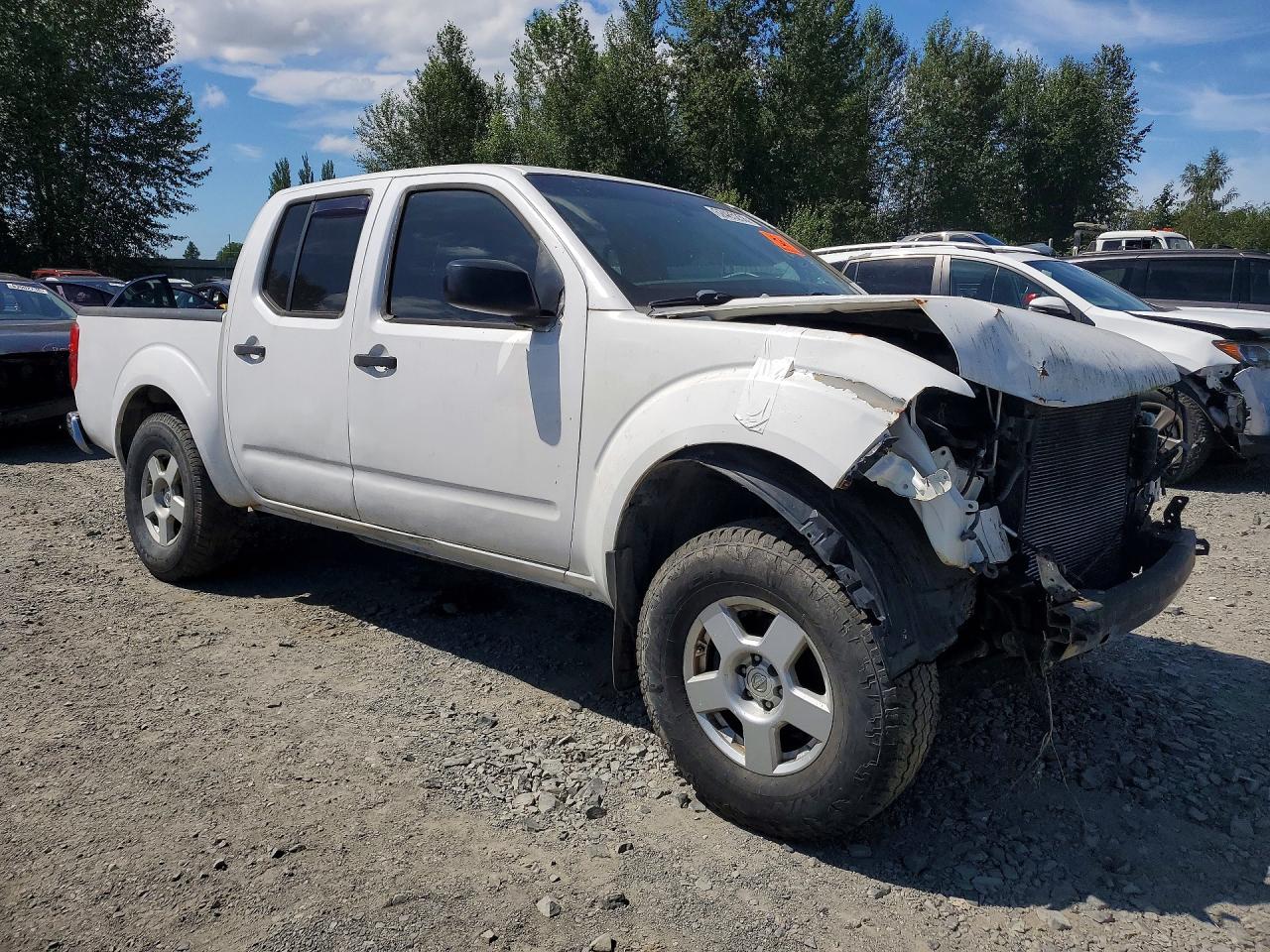 2005 Nissan Frontier Se Белый vin: 1N6AD07W25C412166