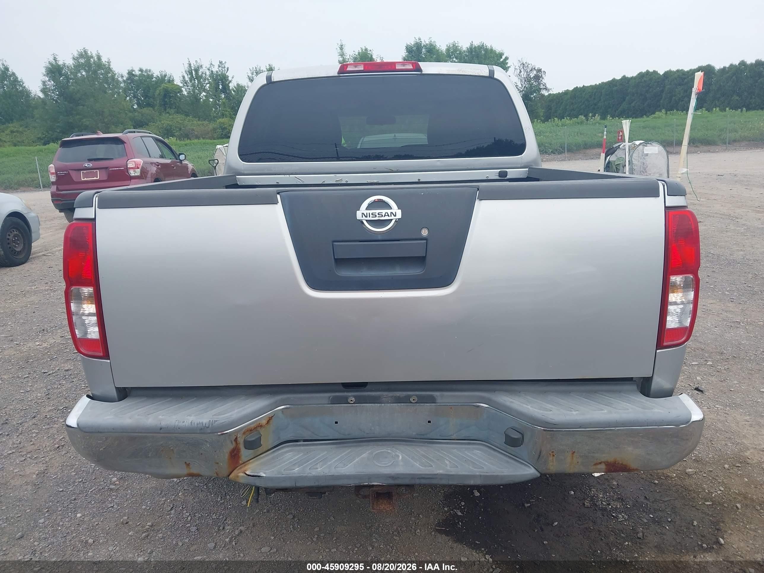 2008 Nissan Frontier Se Silver vin: 1N6AD07W28C430073