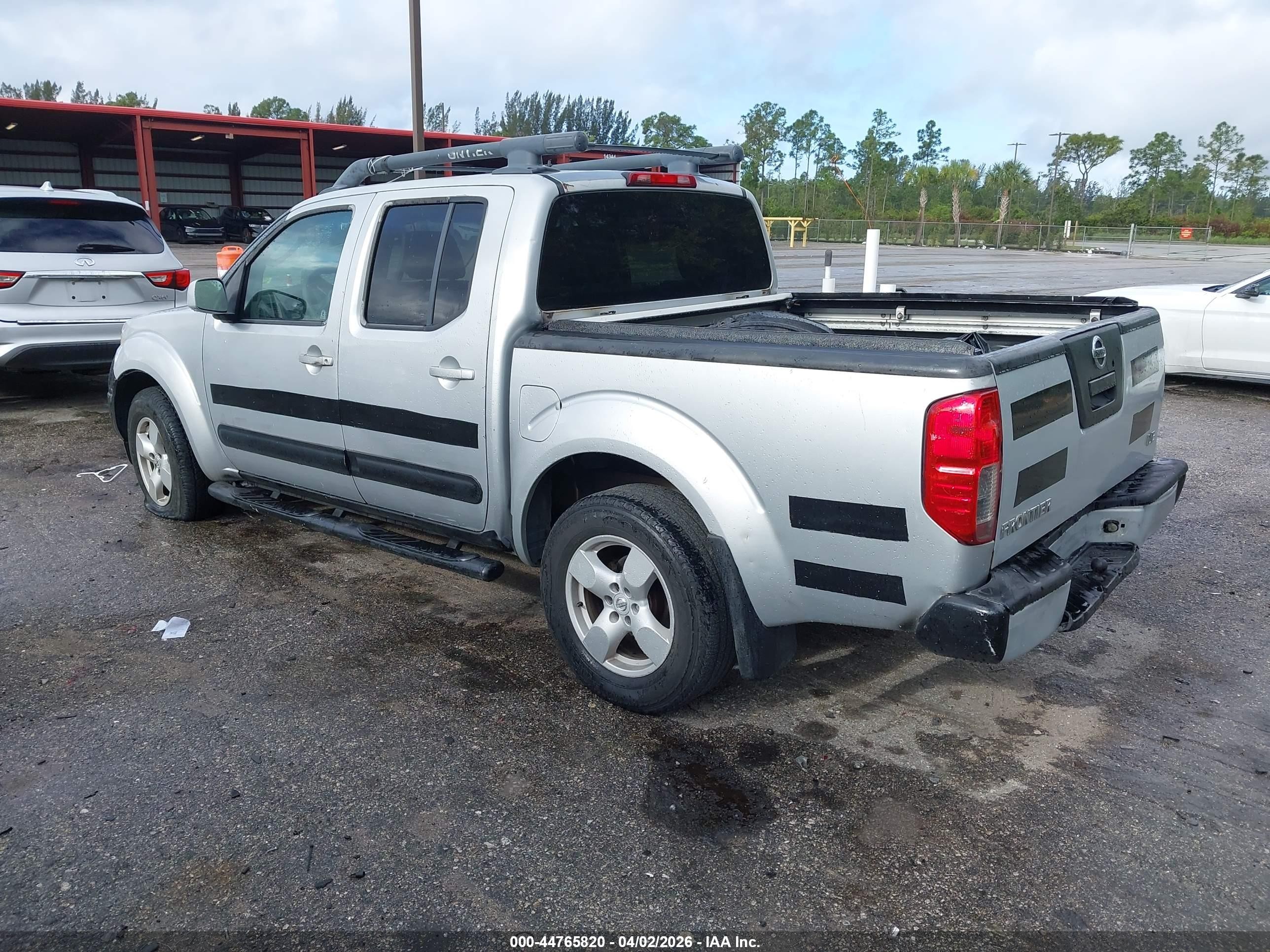 2005 Nissan Frontier Le Silver vin: 1N6AD07W35C404903