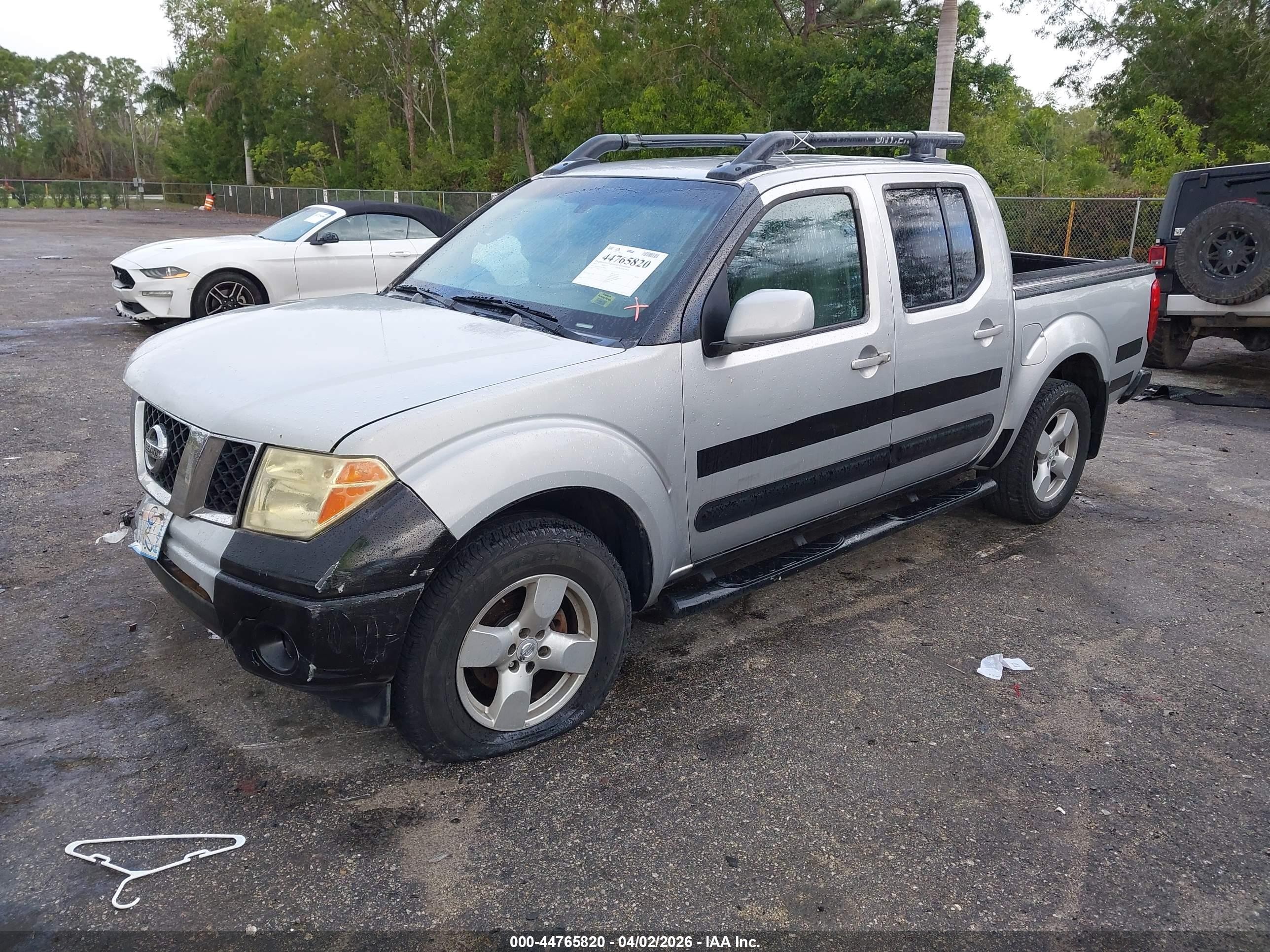 2005 Nissan Frontier Le Silver vin: 1N6AD07W35C404903