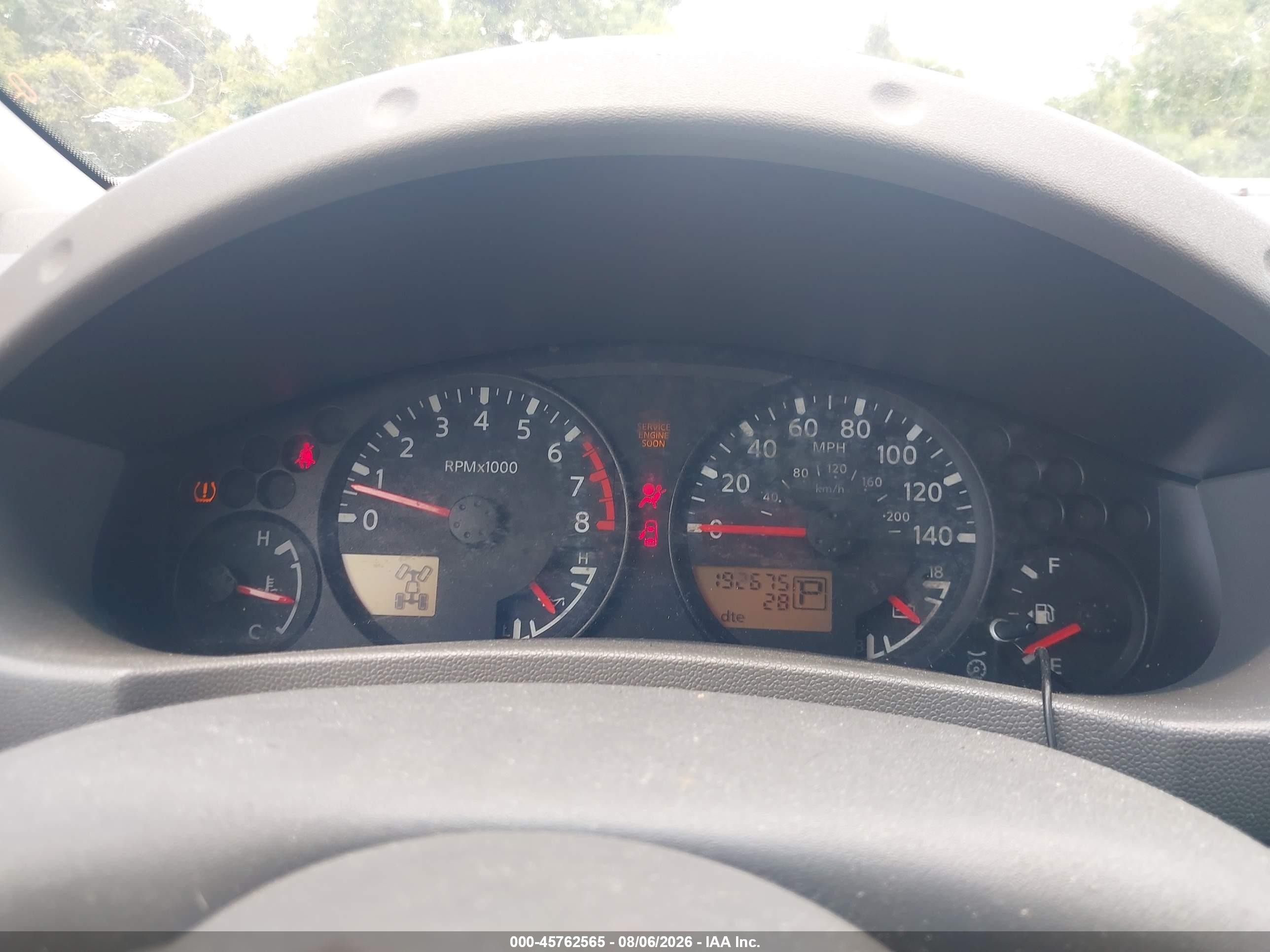 2005 Nissan Frontier Le White vin: 1N6AD07W35C429865