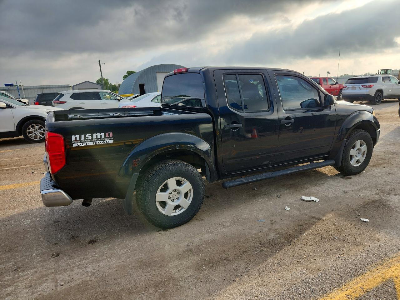 2005 Nissan Frontier Se Черный vin: 1N6AD07W55C456677