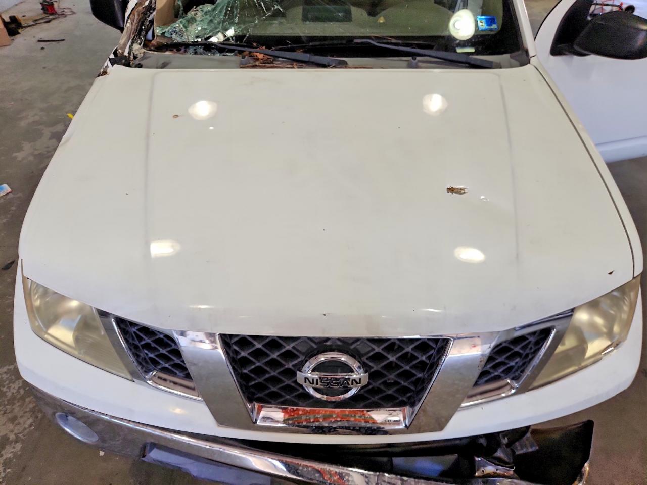 2009 Nissan Frontier Se V6 White vin: 1N6AD07W59C415116