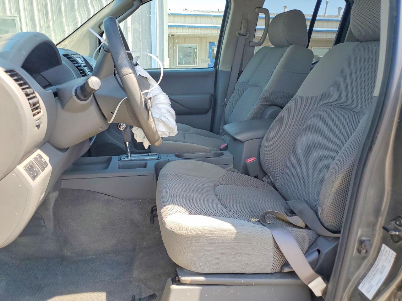 2005 Nissan Froniter Gray vin: 1N6AD07W75C415953