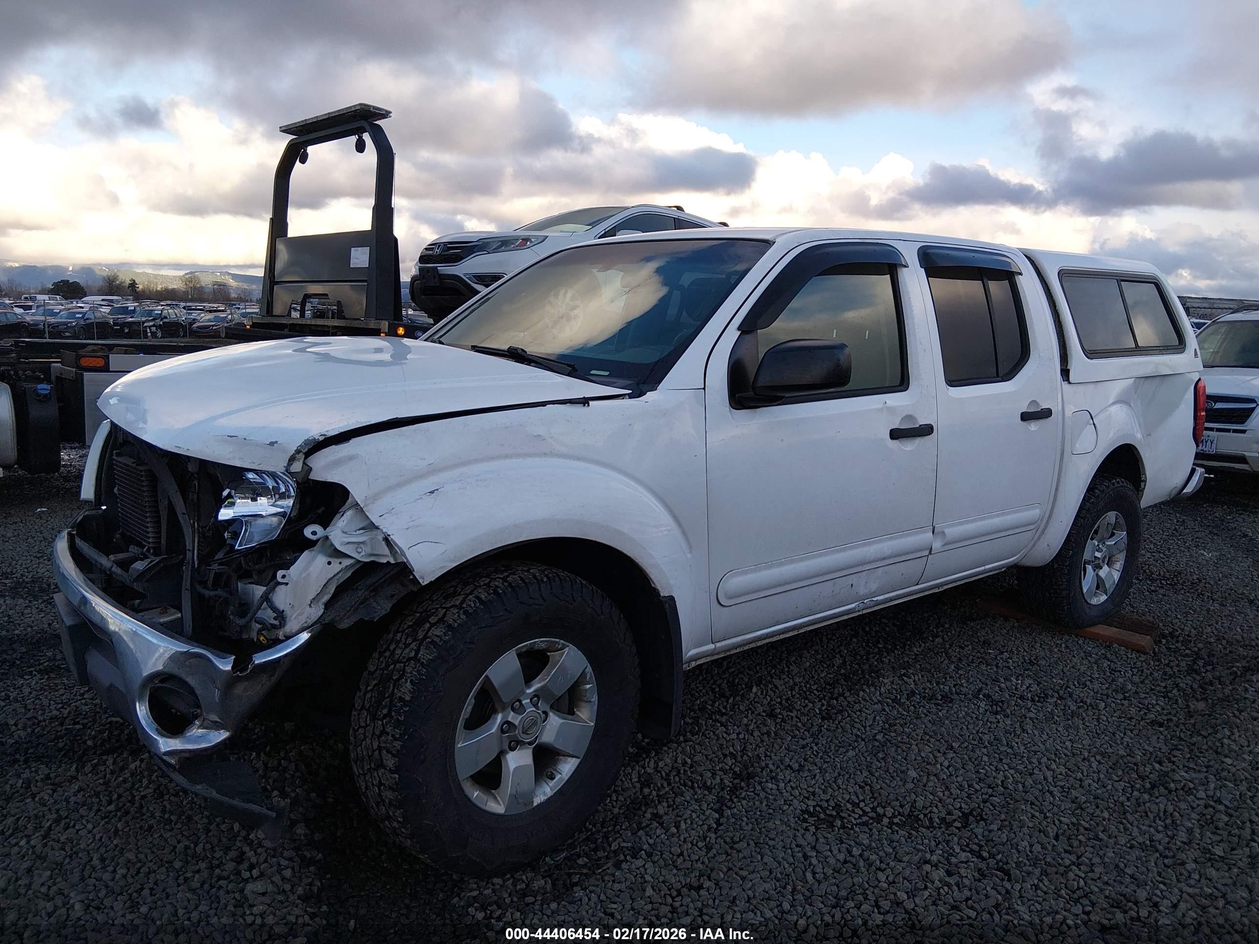 2009 Nissan Frontier Se Белый vin: 1N6AD07W79C426893