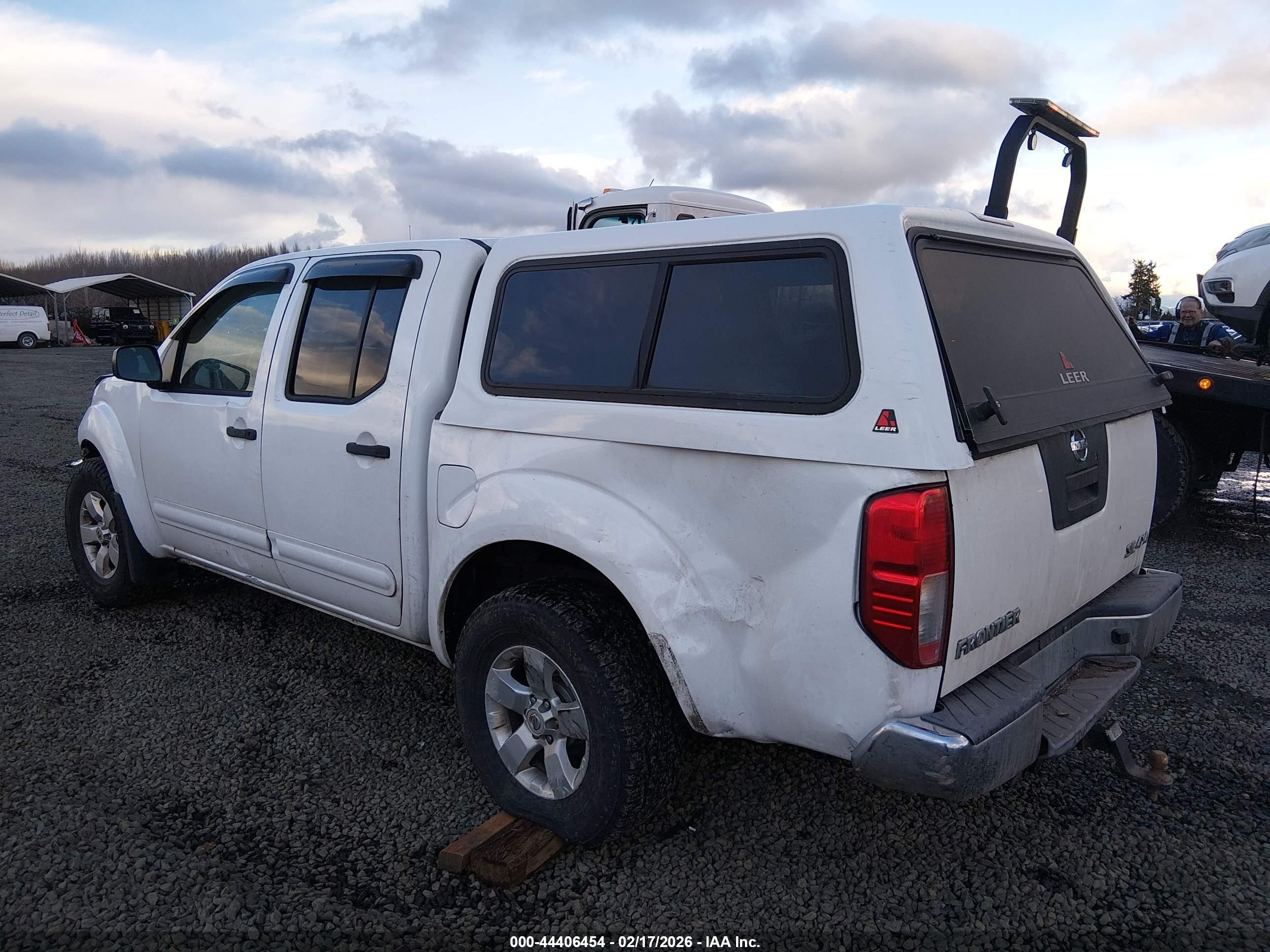 2009 Nissan Frontier Se Белый vin: 1N6AD07W79C426893
