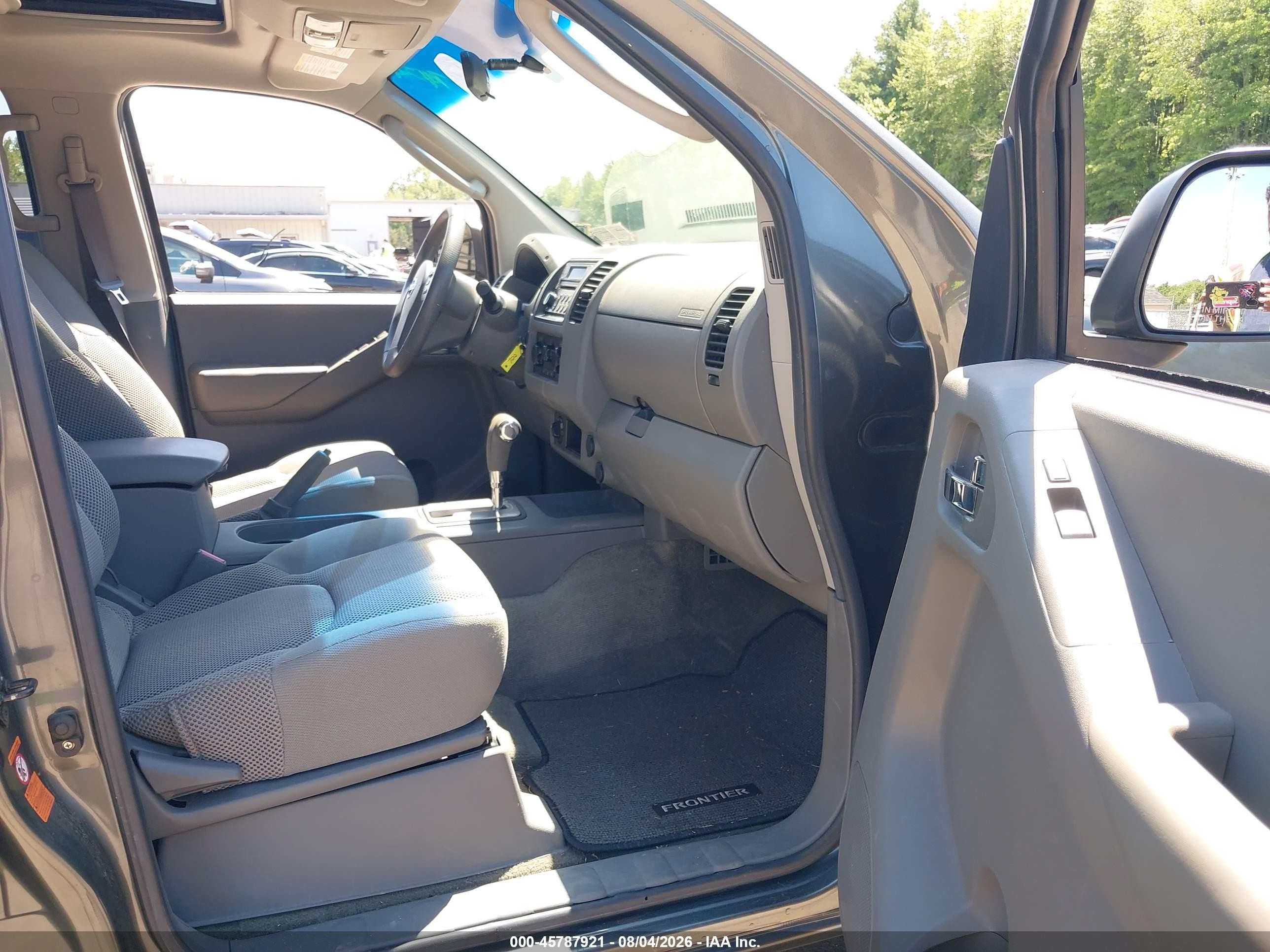 2005 Nissan Frontier Se Серый vin: 1N6AD07W85C432275