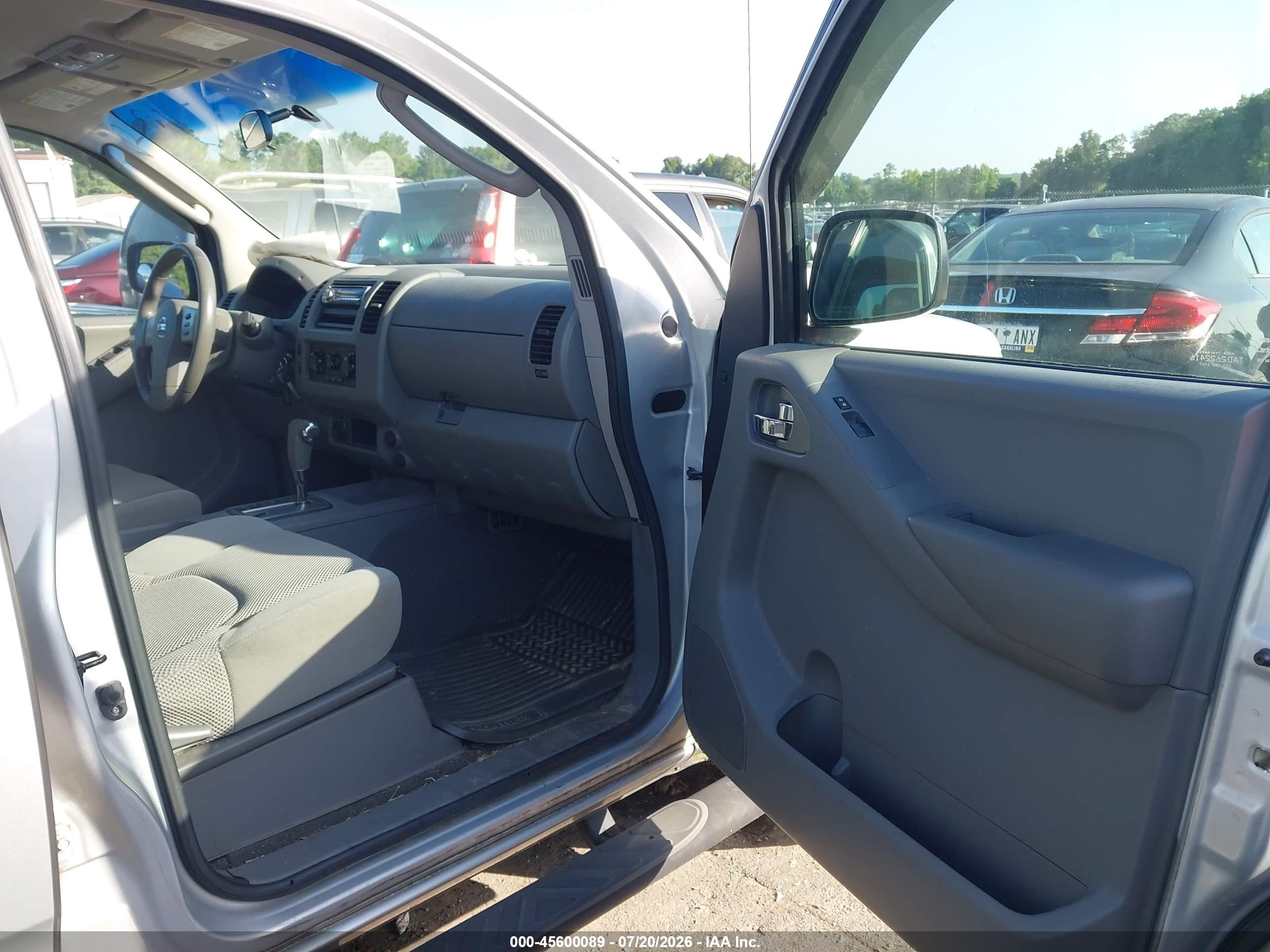 2007 Nissan Frontier Se Silver vin: 1N6AD07WX7C452319