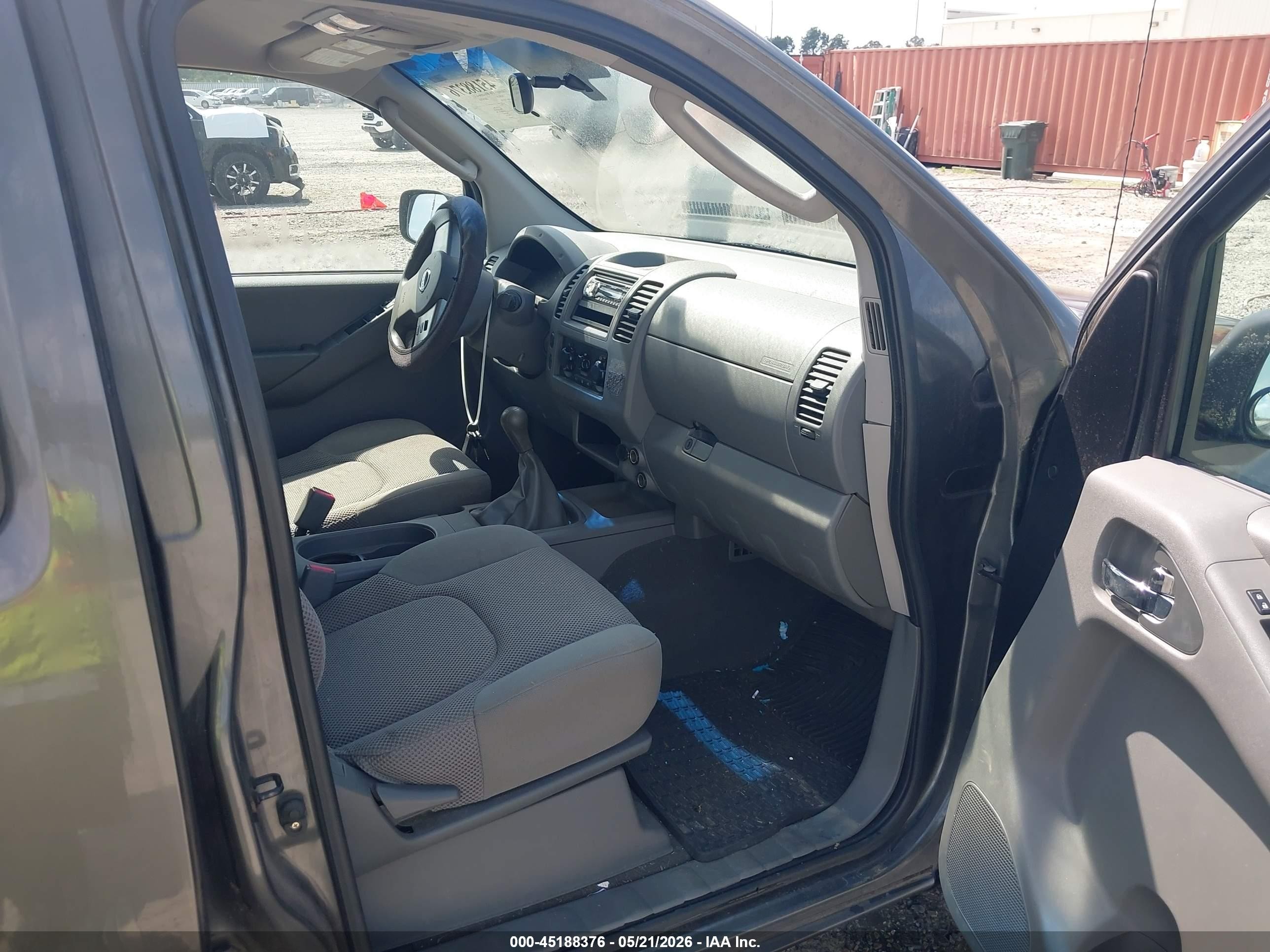 2007 Nissan Frontier Se Серебряный vin: 1N6AD09U17C453788