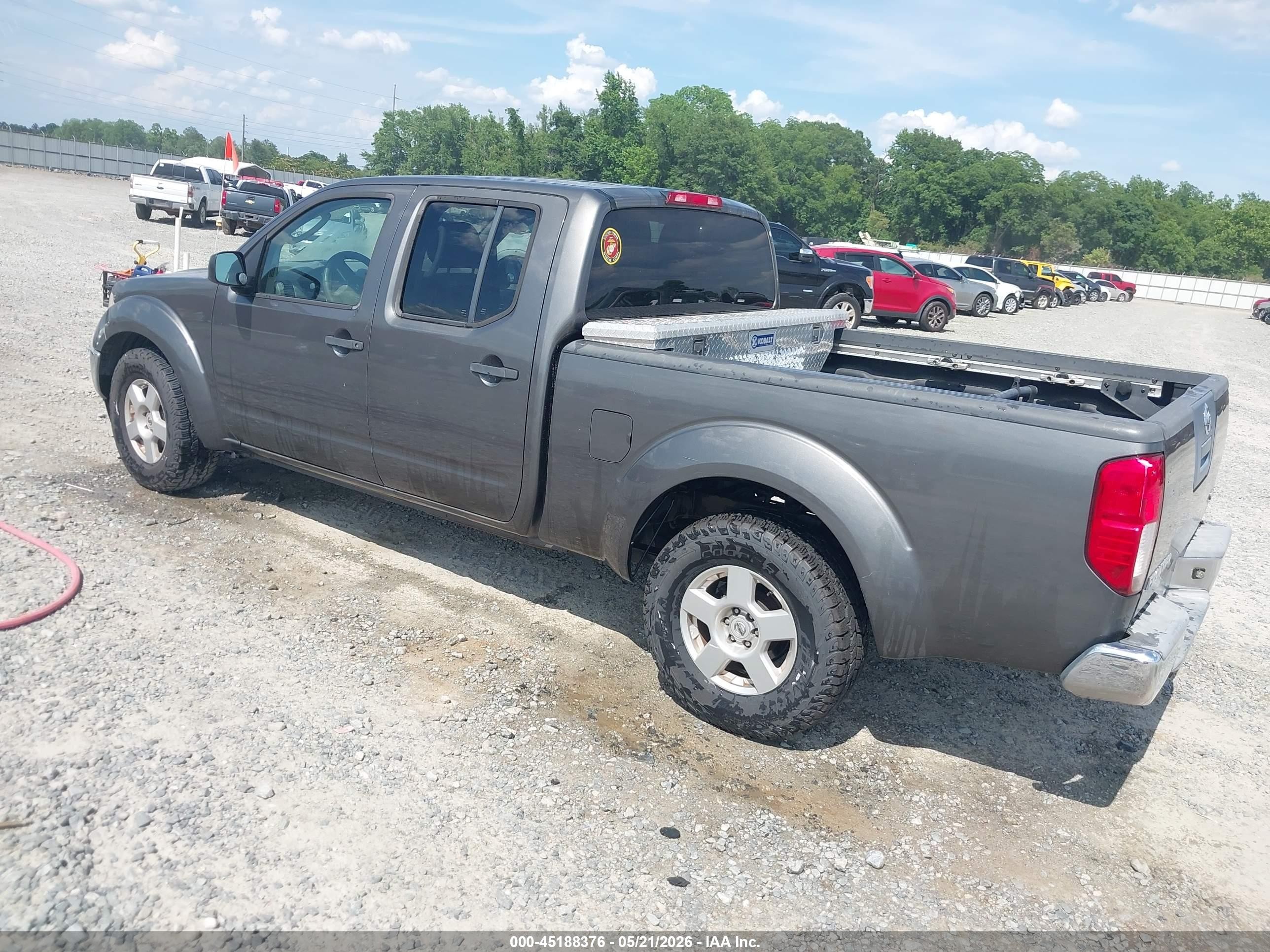 2007 Nissan Frontier Se Серебряный vin: 1N6AD09U17C453788