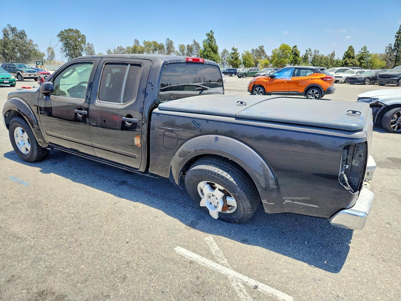 2007 Nissan Frontier Se Черный vin: 1N6AD09U27C424638