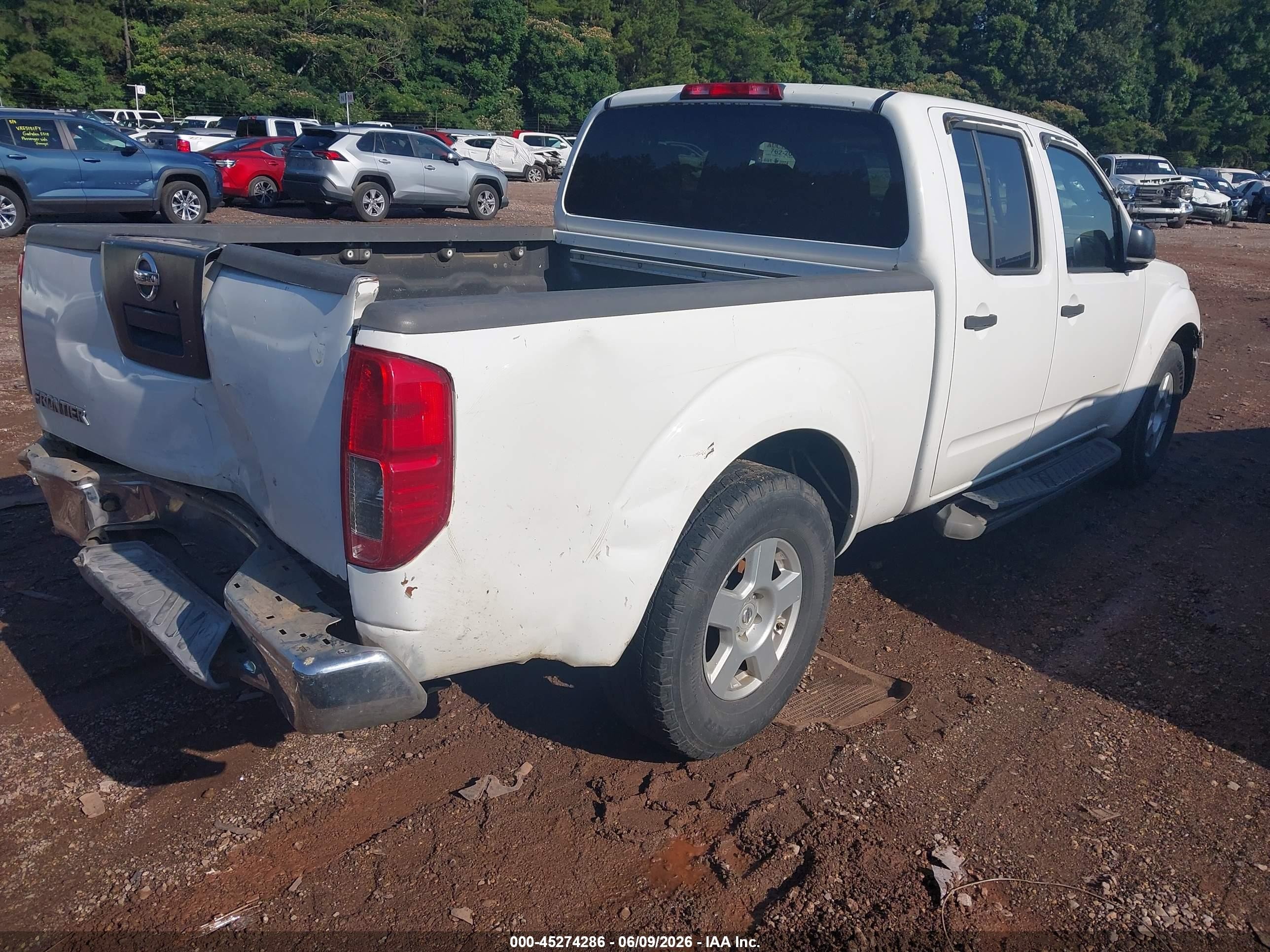 2007 Nissan Frontier Se White vin: 1N6AD09U27C428334