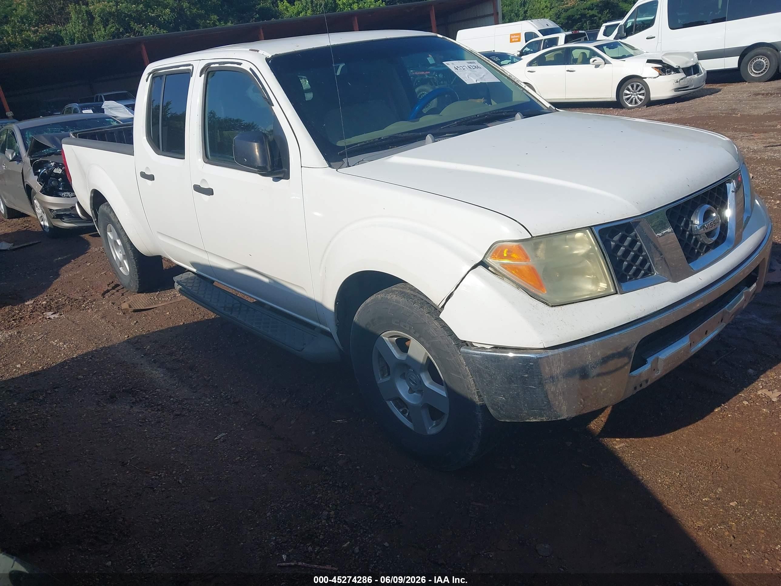 2007 Nissan Frontier Se White vin: 1N6AD09U27C428334