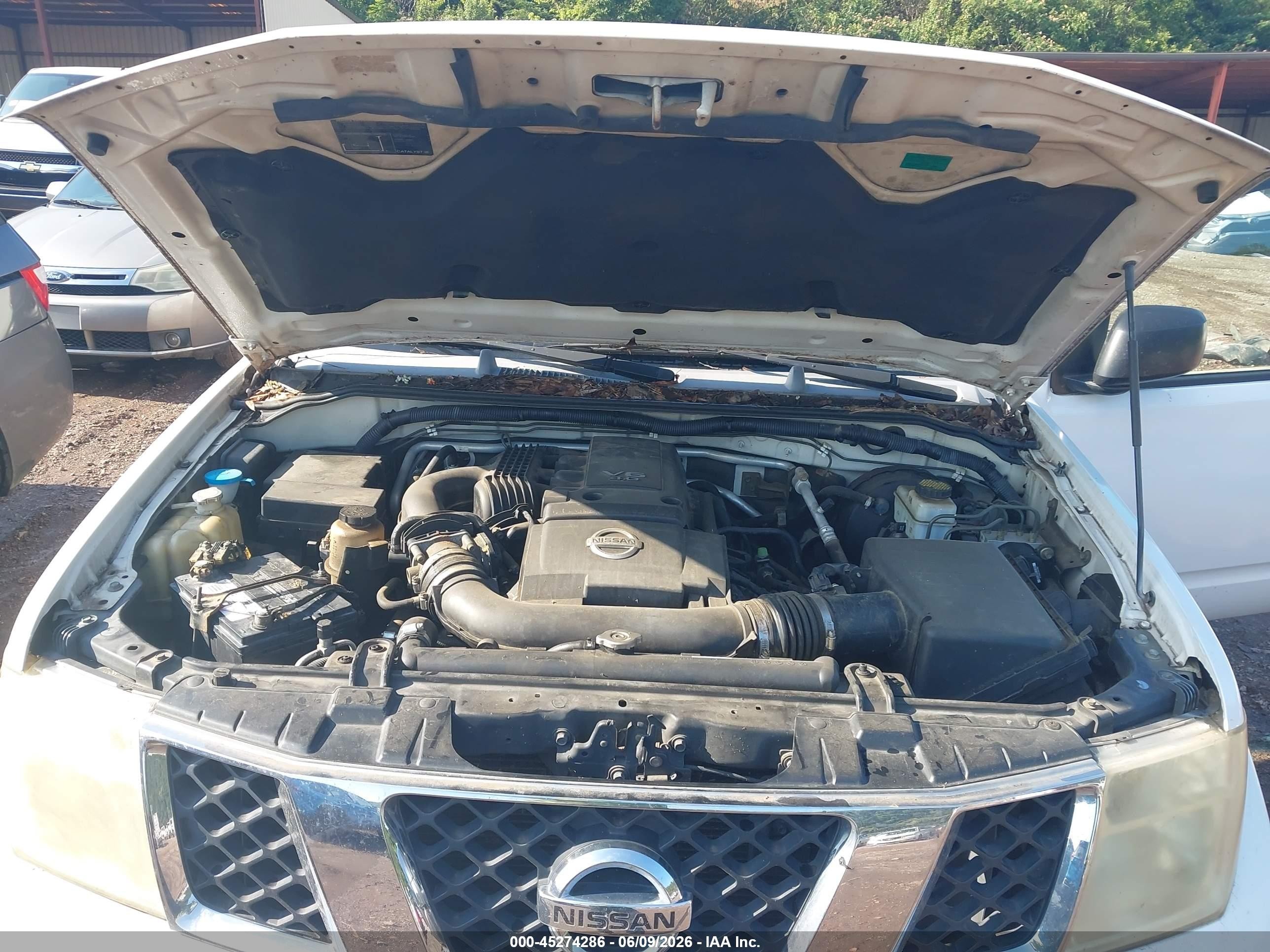 2007 Nissan Frontier Se White vin: 1N6AD09U27C428334