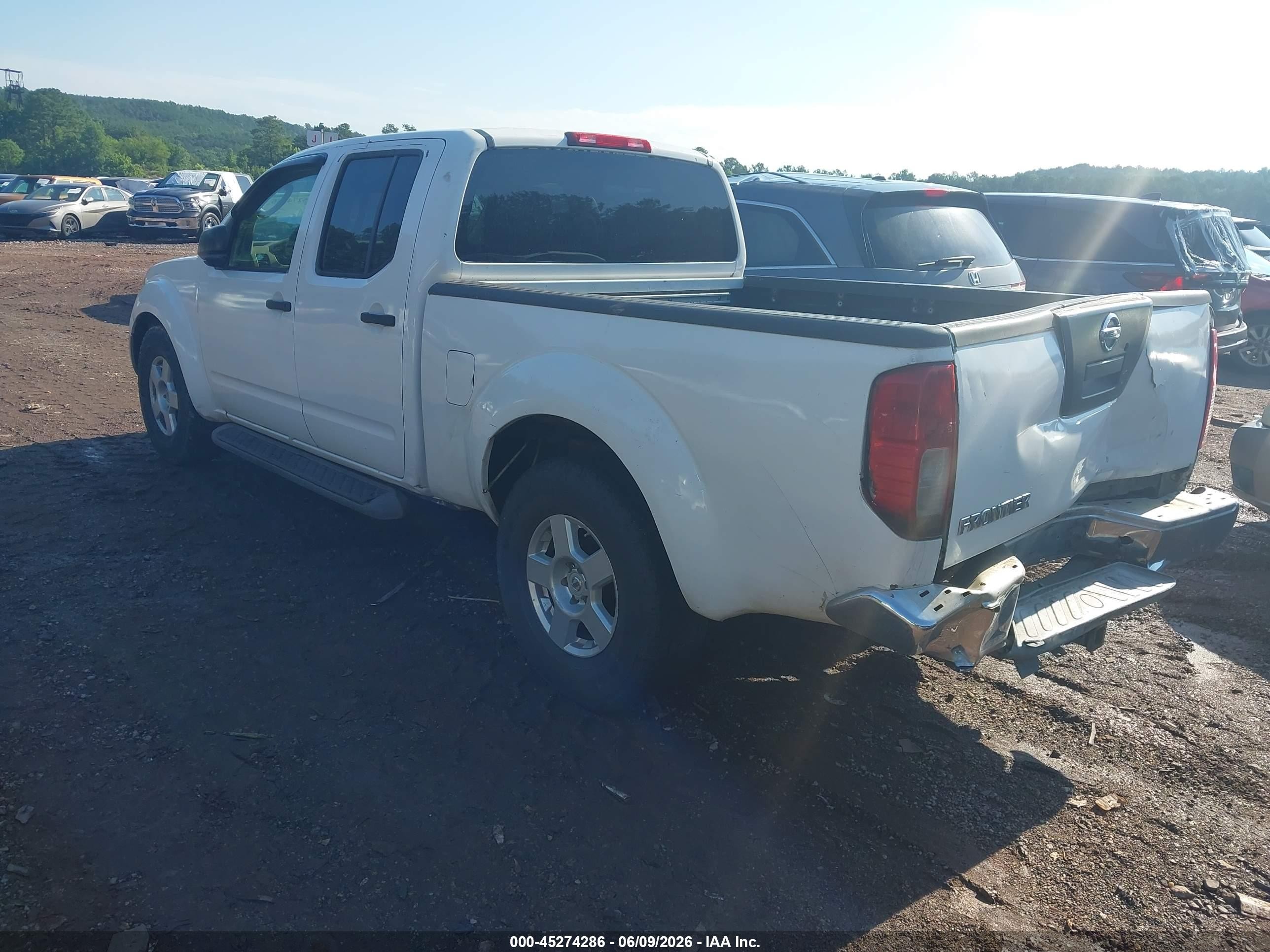 2007 Nissan Frontier Se White vin: 1N6AD09U27C428334