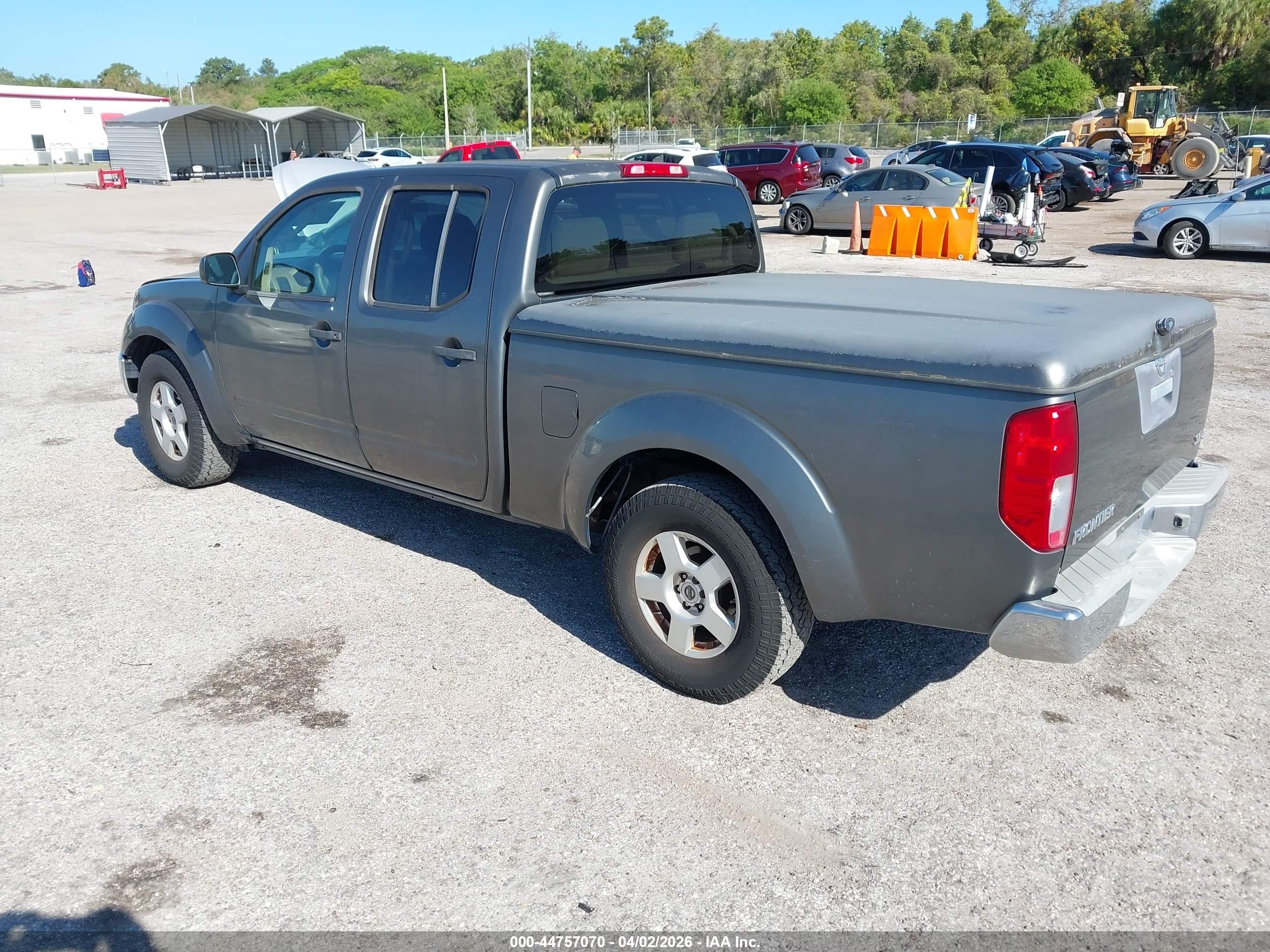 2007 Nissan Frontier Se Gray vin: 1N6AD09U37C409159