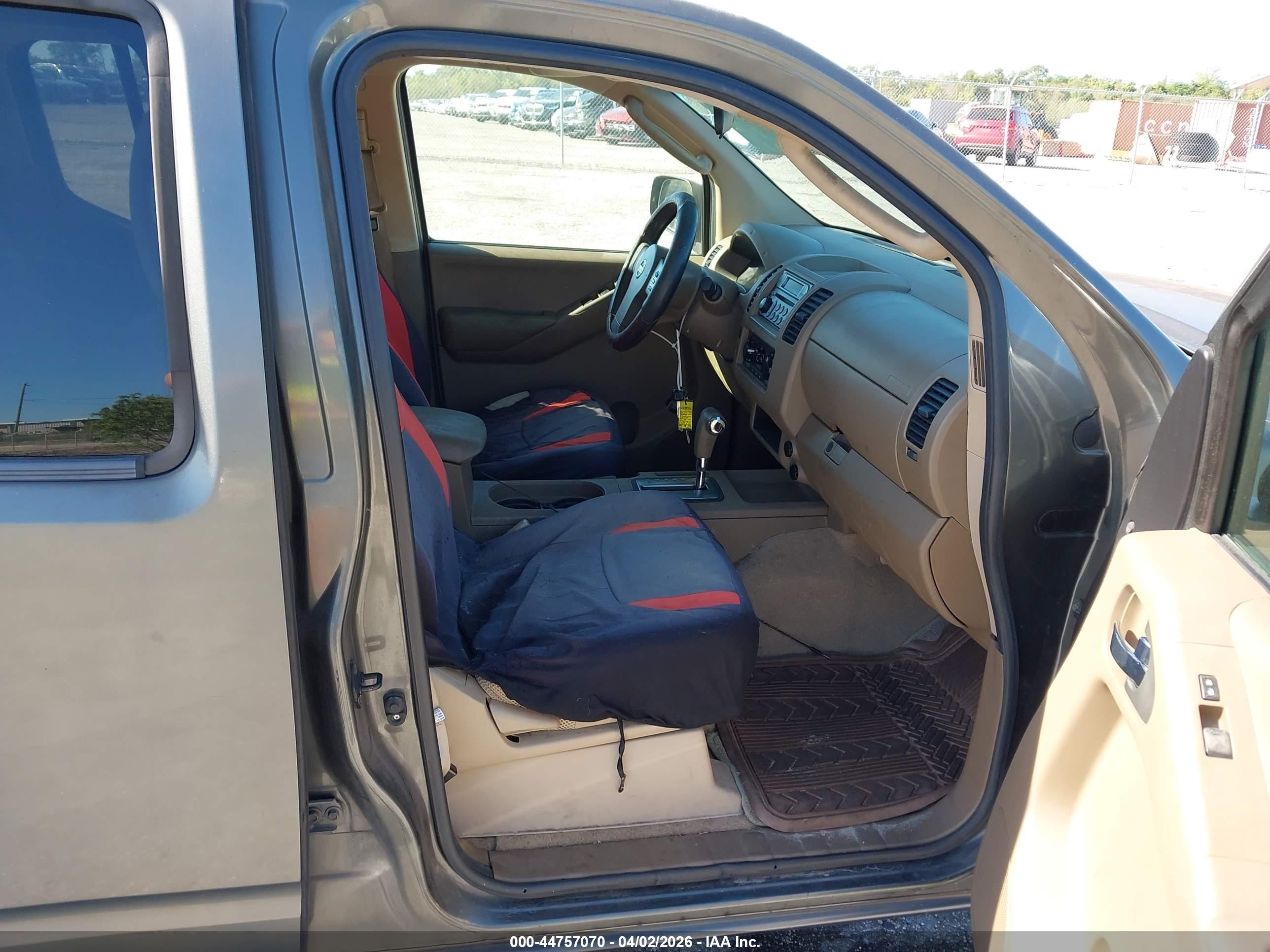 2007 Nissan Frontier Se Gray vin: 1N6AD09U37C409159