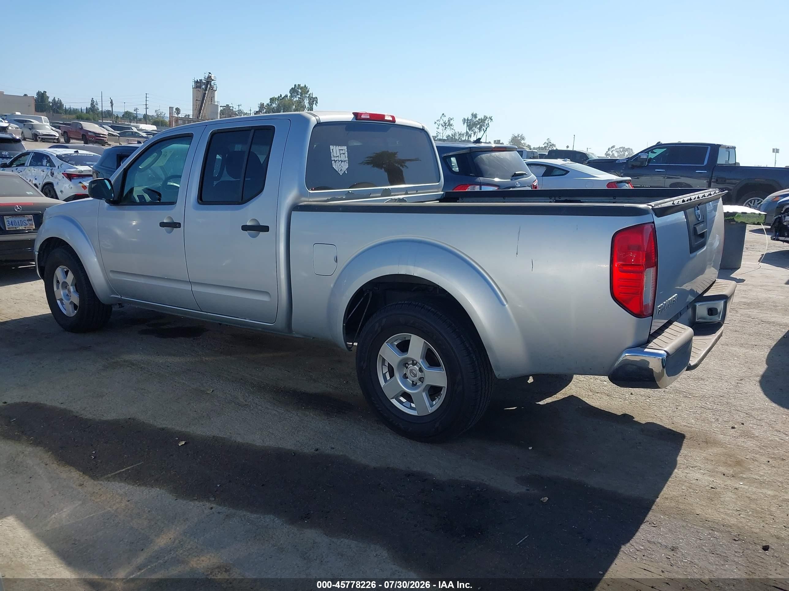 2008 Nissan Frontier Se Серебряный vin: 1N6AD09U38C443684