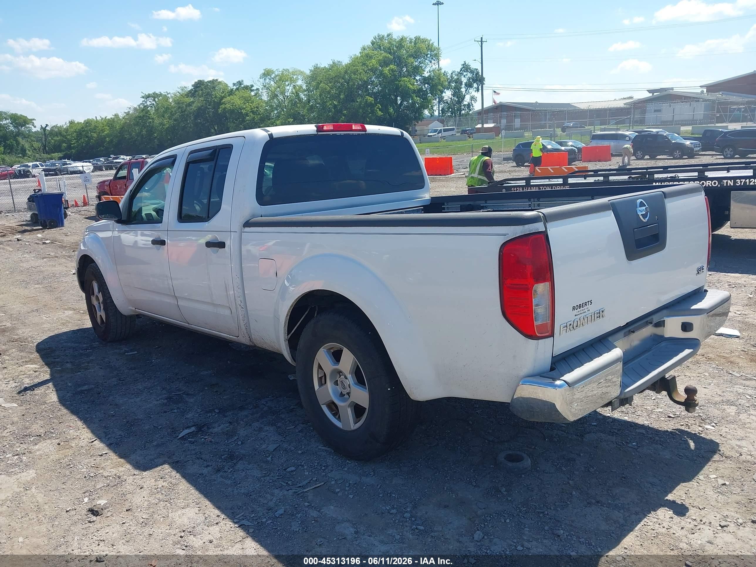 2007 Nissan Frontier Se White vin: 1N6AD09U67C458761