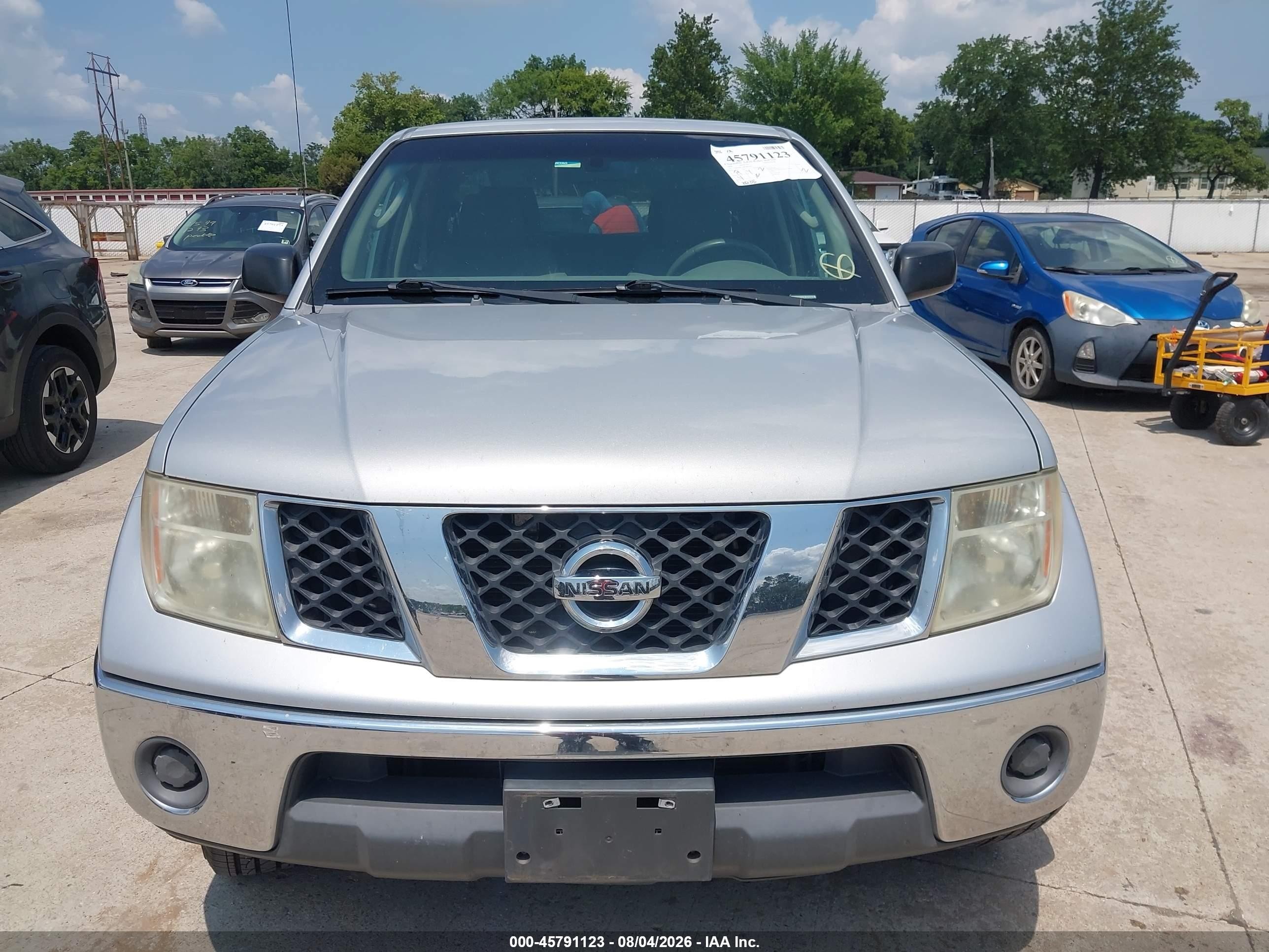 2008 Nissan Frontier Se Silver vin: 1N6AD09U88C404198