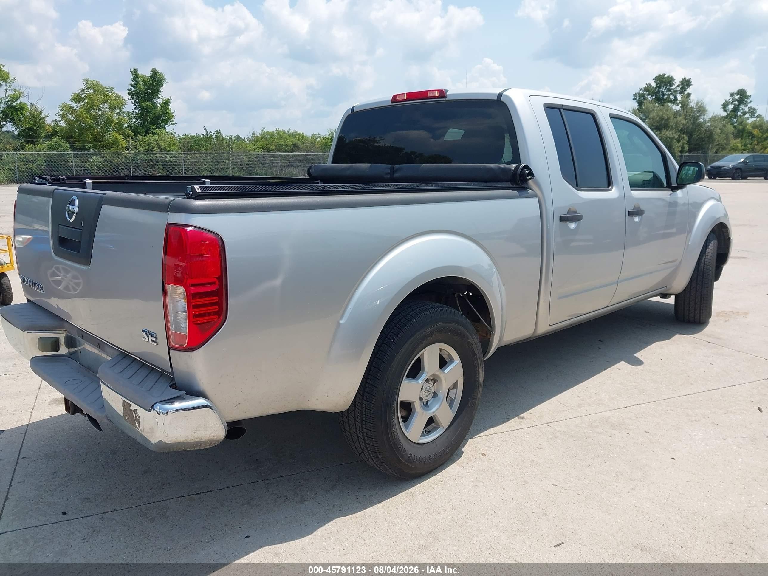 2008 Nissan Frontier Se Silver vin: 1N6AD09U88C404198