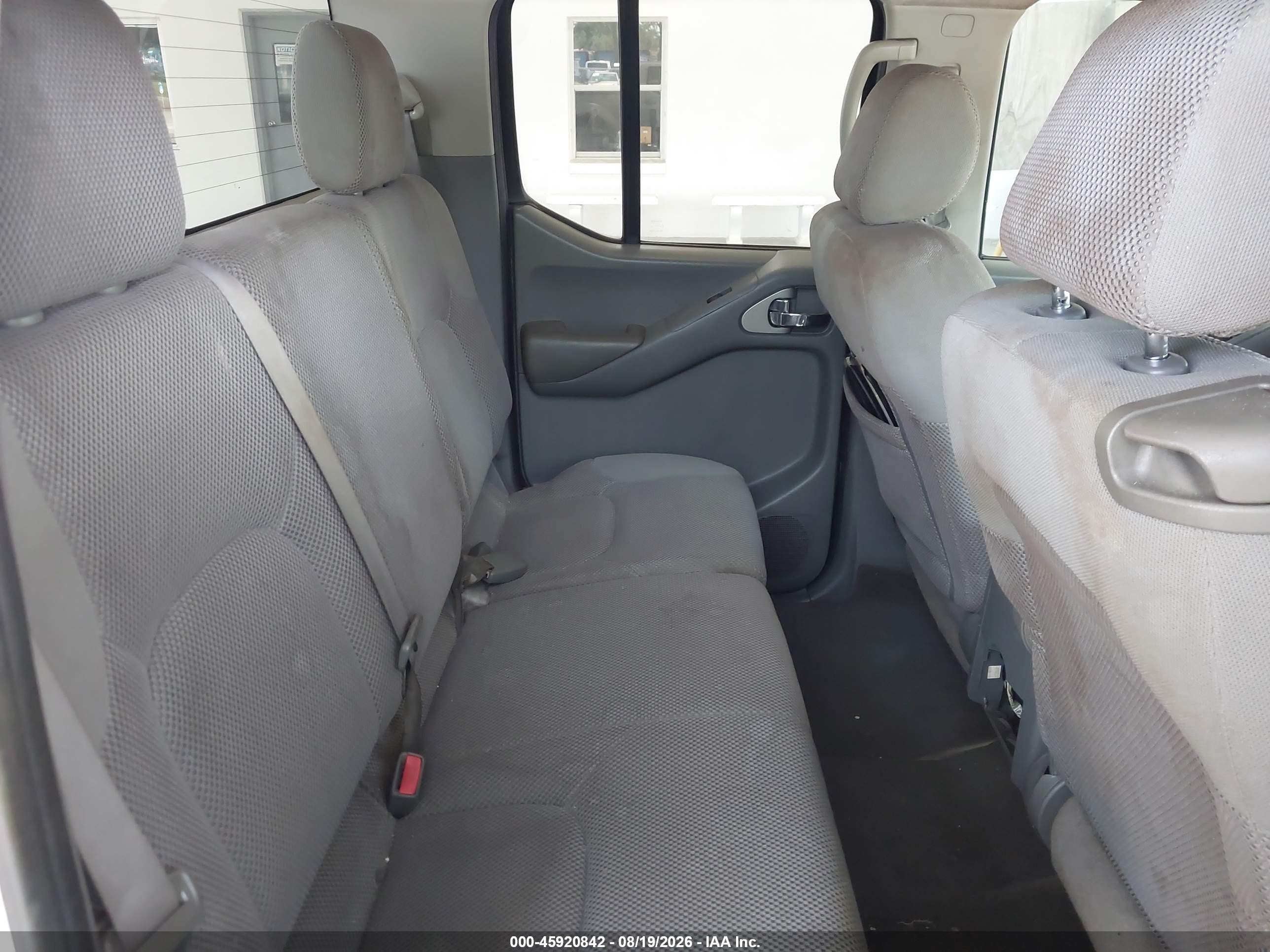 2008 Nissan Frontier Se Silver vin: 1N6AD09UX8C418197