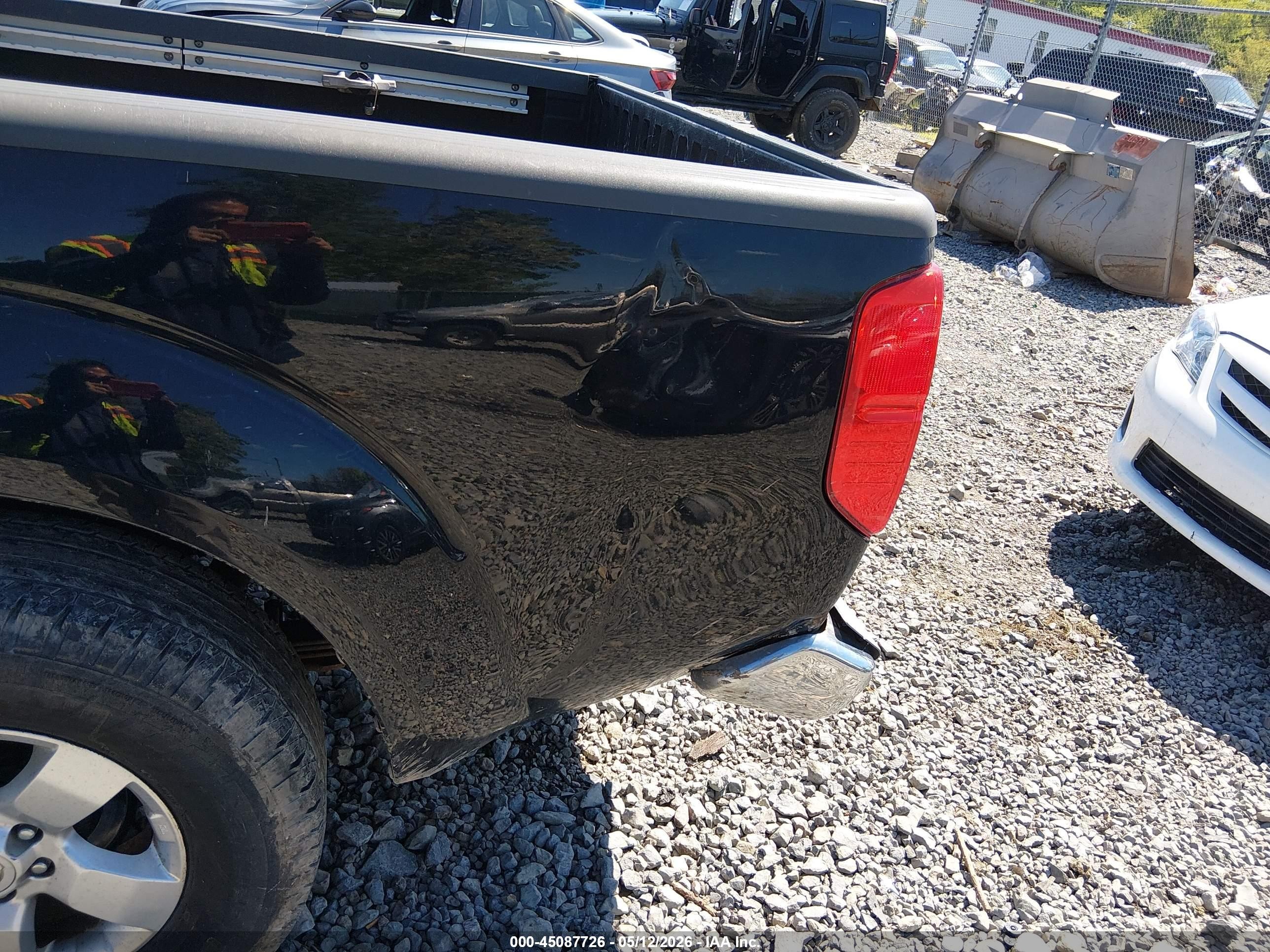 2009 Nissan Frontier Se Black vin: 1N6AD09UX9C425829
