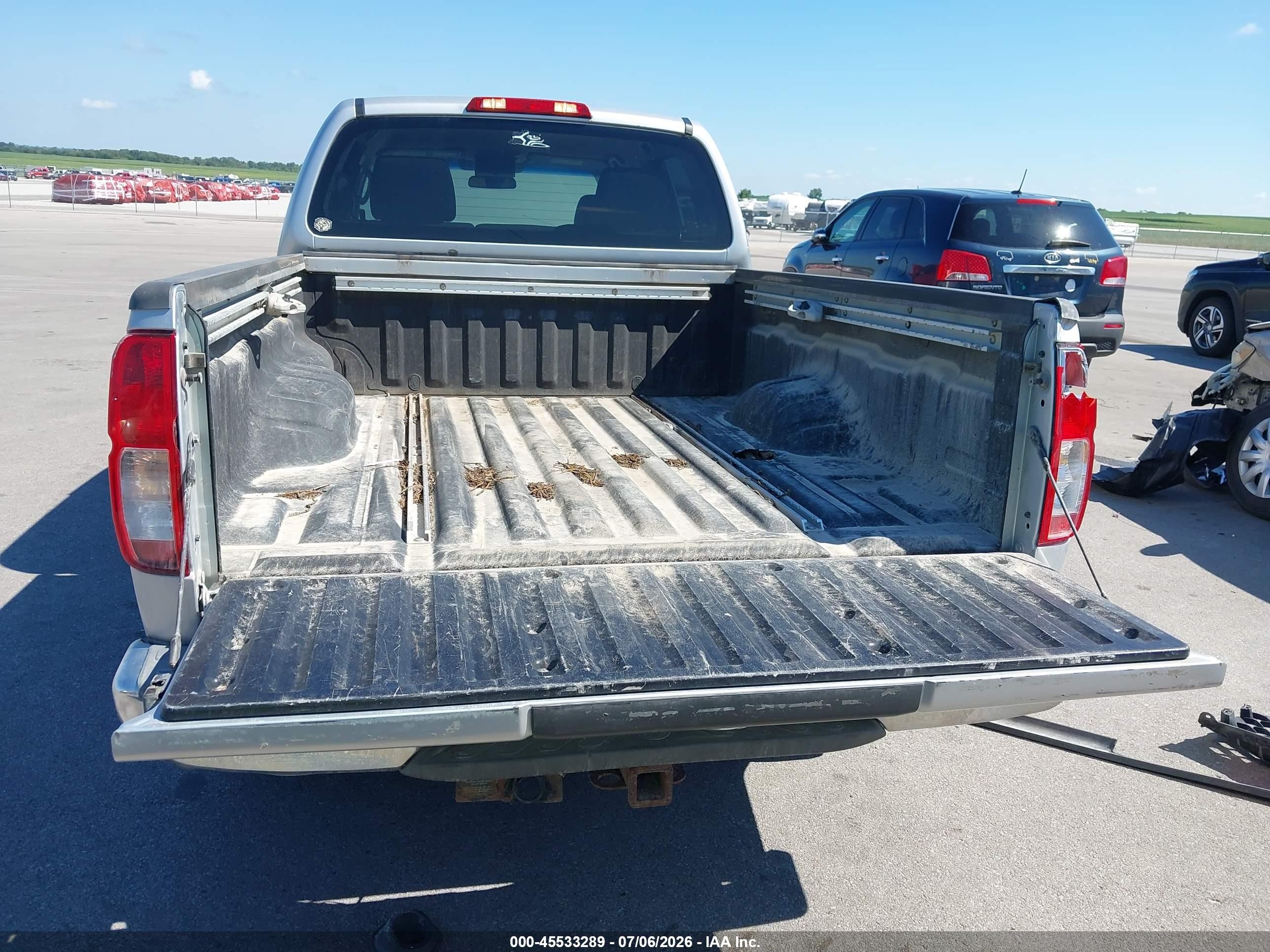 2007 Nissan Frontier Se Silver vin: 1N6AD09W07C412277