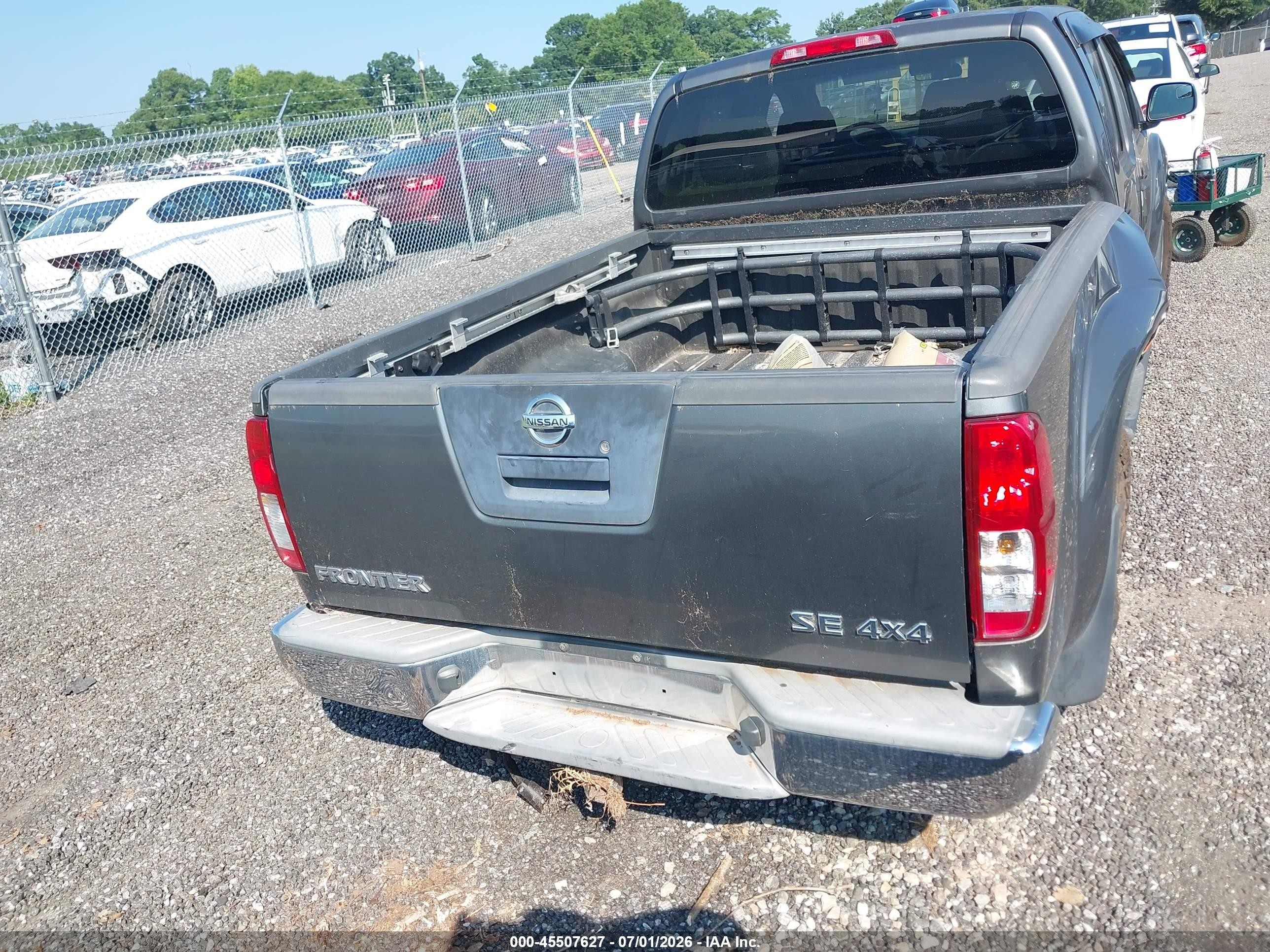 2008 Nissan Frontier Se Gray vin: 1N6AD09W08C432269