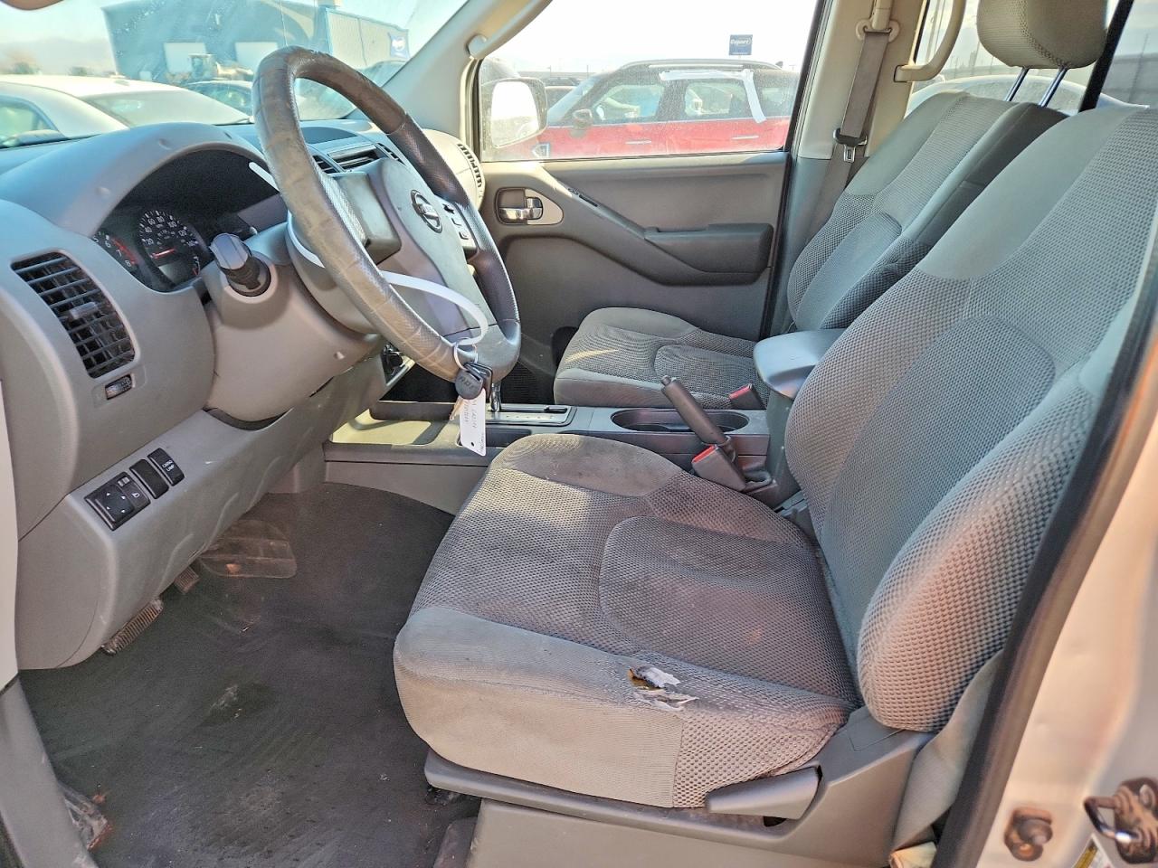 2007 Nissan Frontier Silver vin: 1N6AD09W17C403748