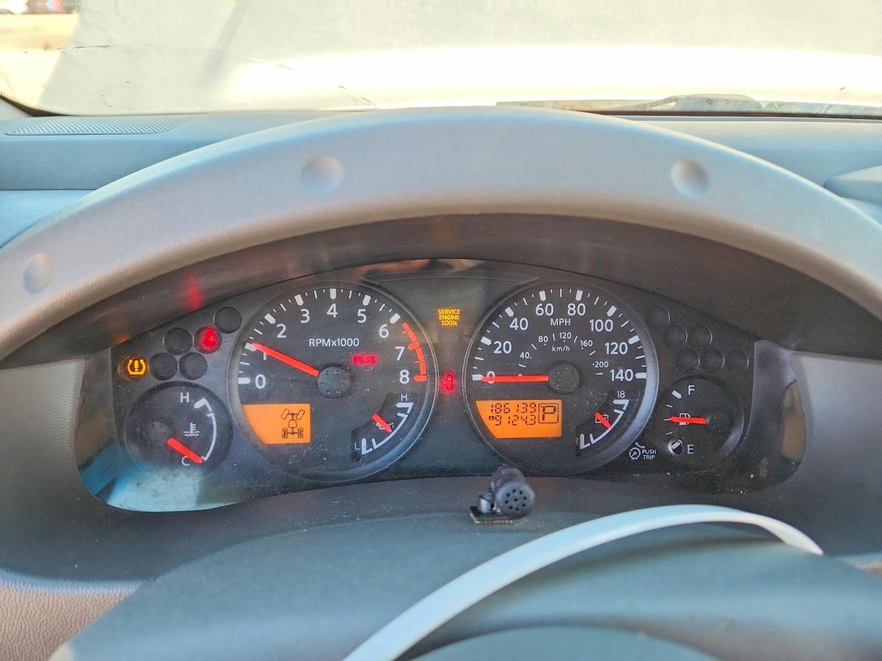 2007 Nissan Frontier Silver vin: 1N6AD09W17C403748