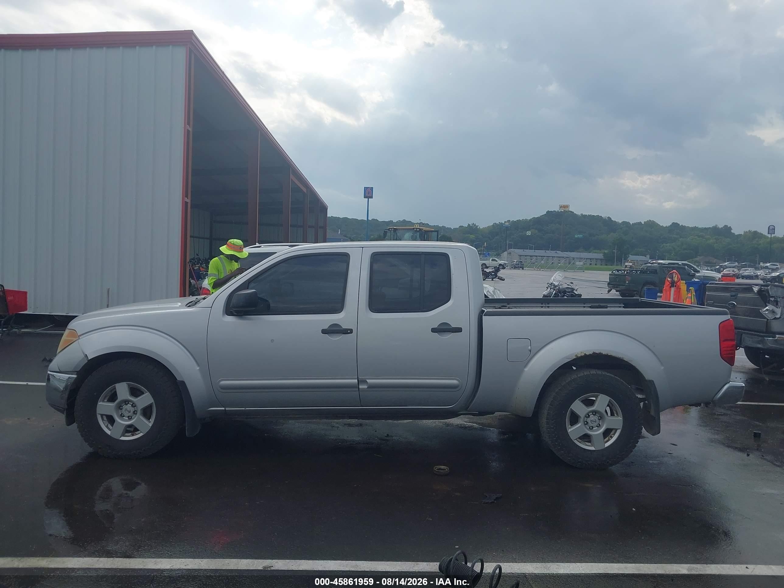 2008 Nissan Frontier Se Silver vin: 1N6AD09W28C424013