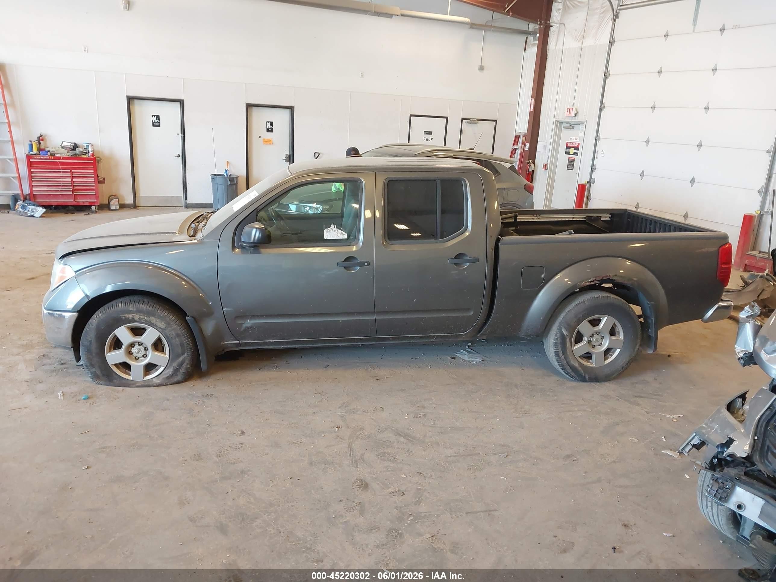 2008 Nissan Frontier Se Gray vin: 1N6AD09W58C429044