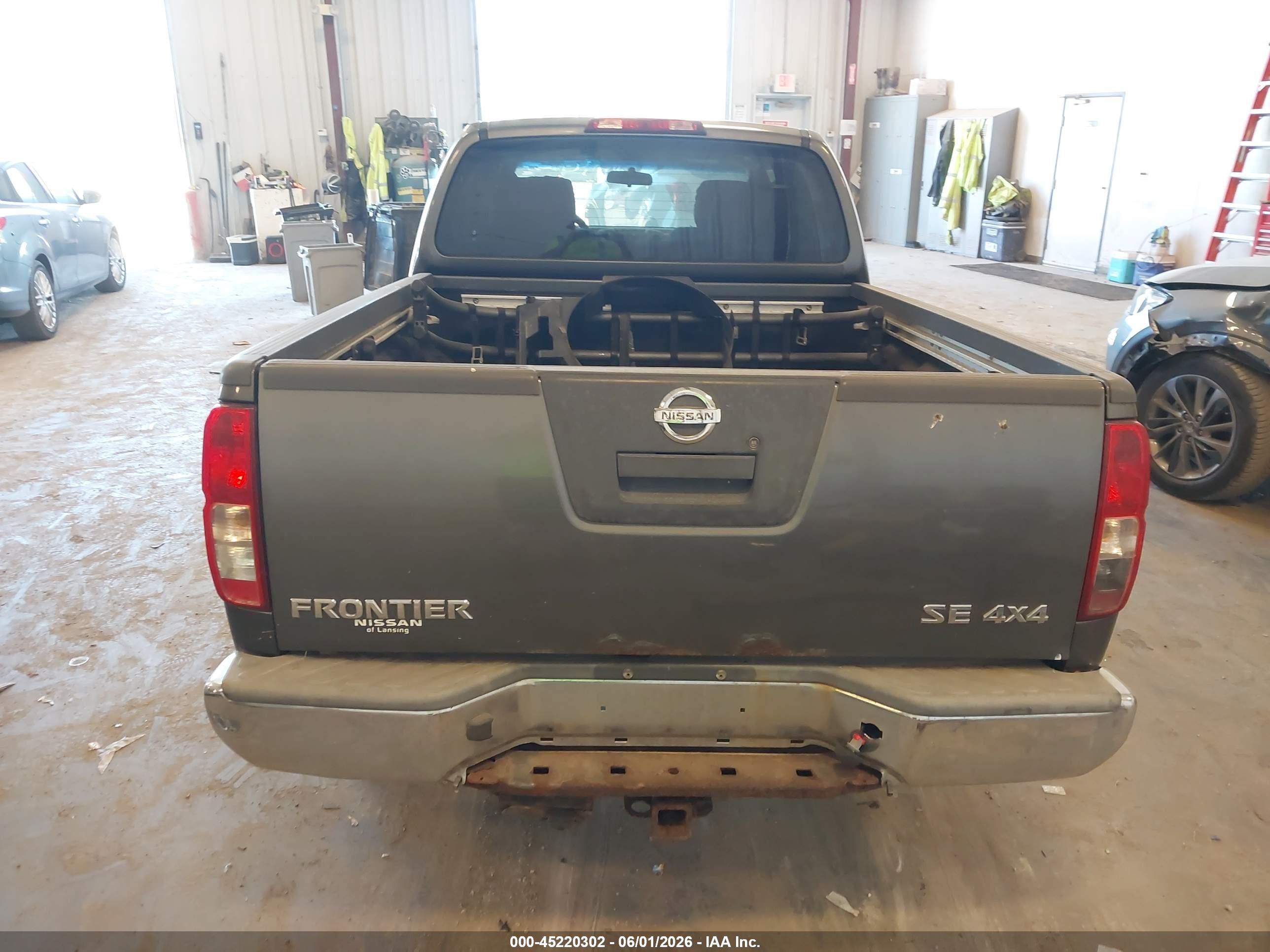2008 Nissan Frontier Se Gray vin: 1N6AD09W58C429044
