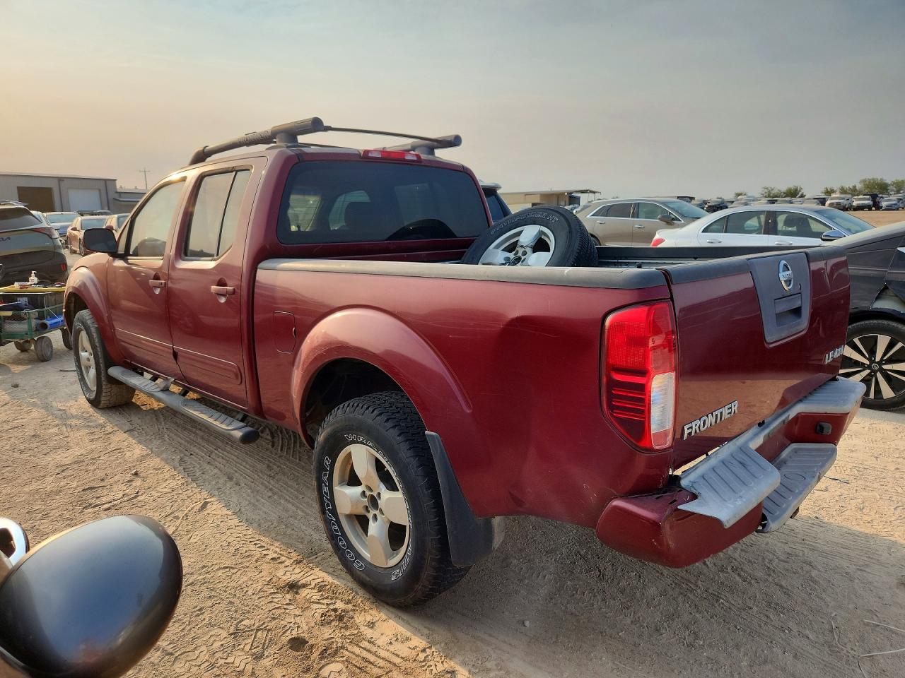 2007 Nissan Frontier Se Темно-бордовый vin: 1N6AD09W67C455327