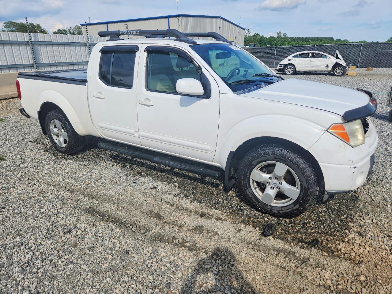 2007 Nissan Frontier Se White vin: 1N6AD09W77C413961