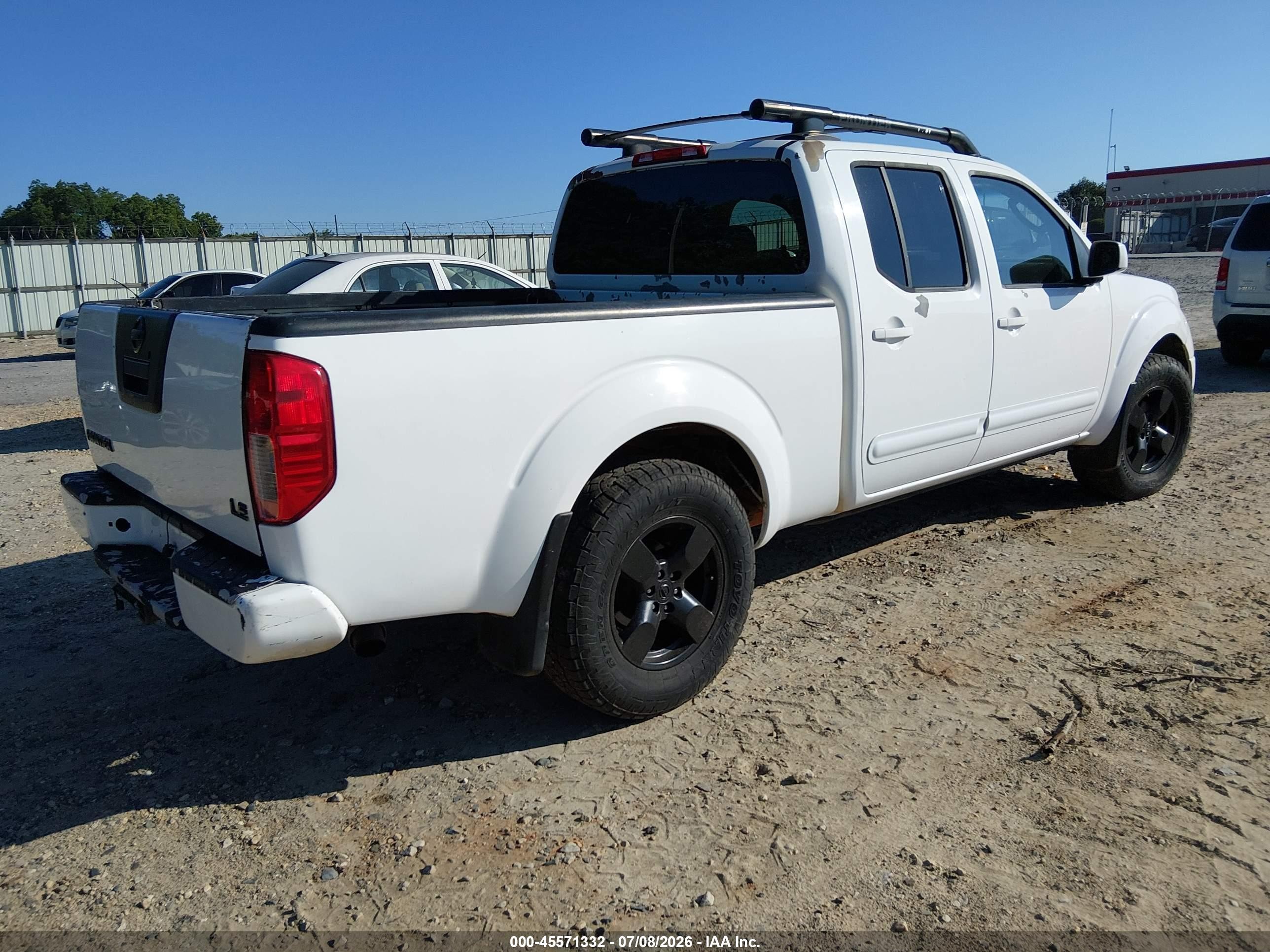 2007 Nissan Frontier Le White vin: 1N6AD09W87C416559
