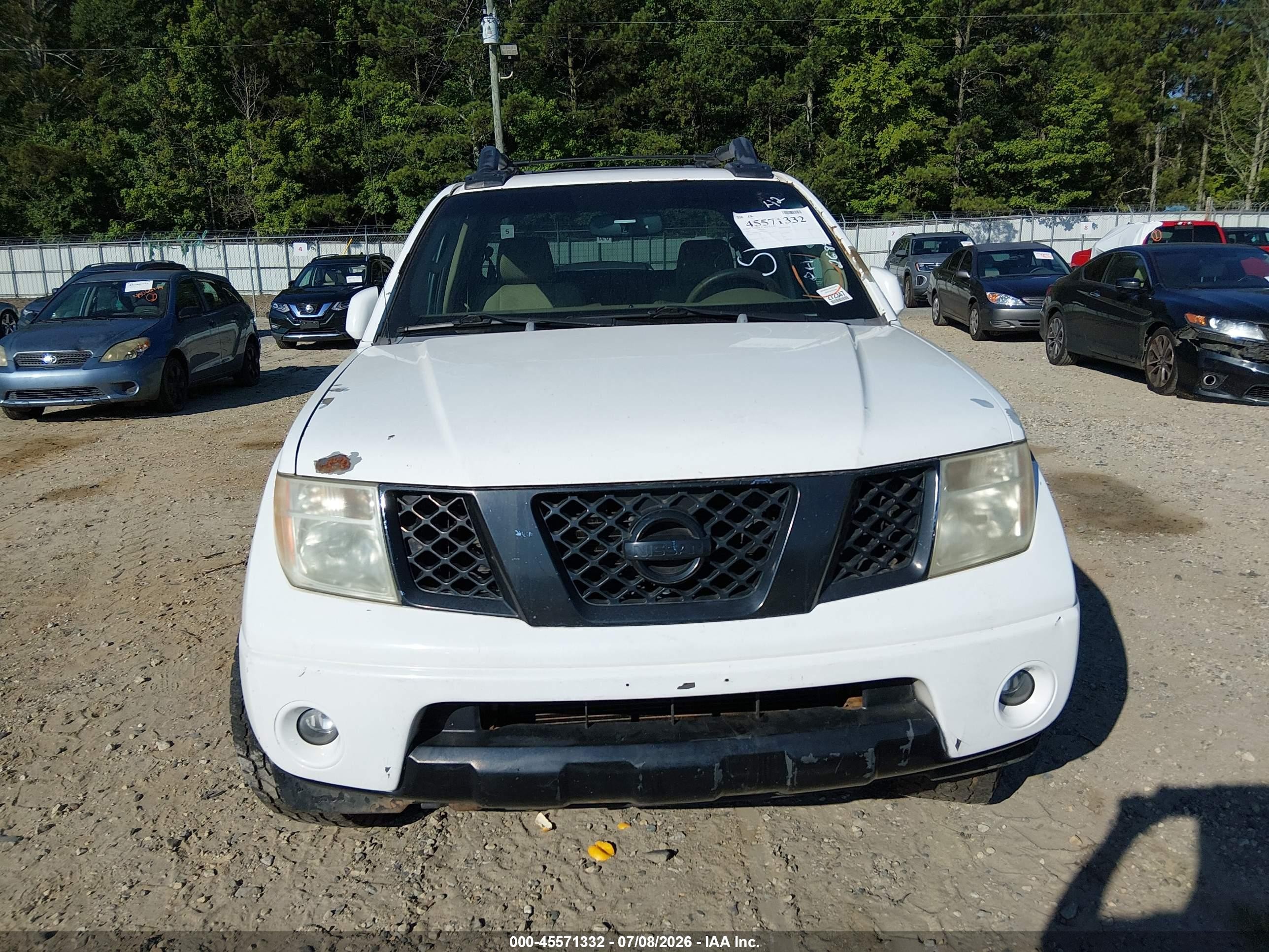 2007 Nissan Frontier Le White vin: 1N6AD09W87C416559