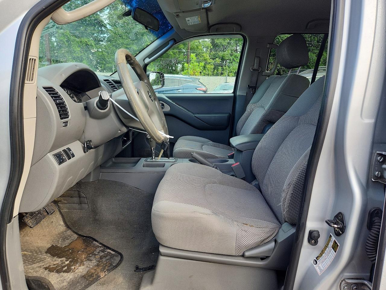 2007 Nissan Frontier Se Silver vin: 1N6AD09W87C446712