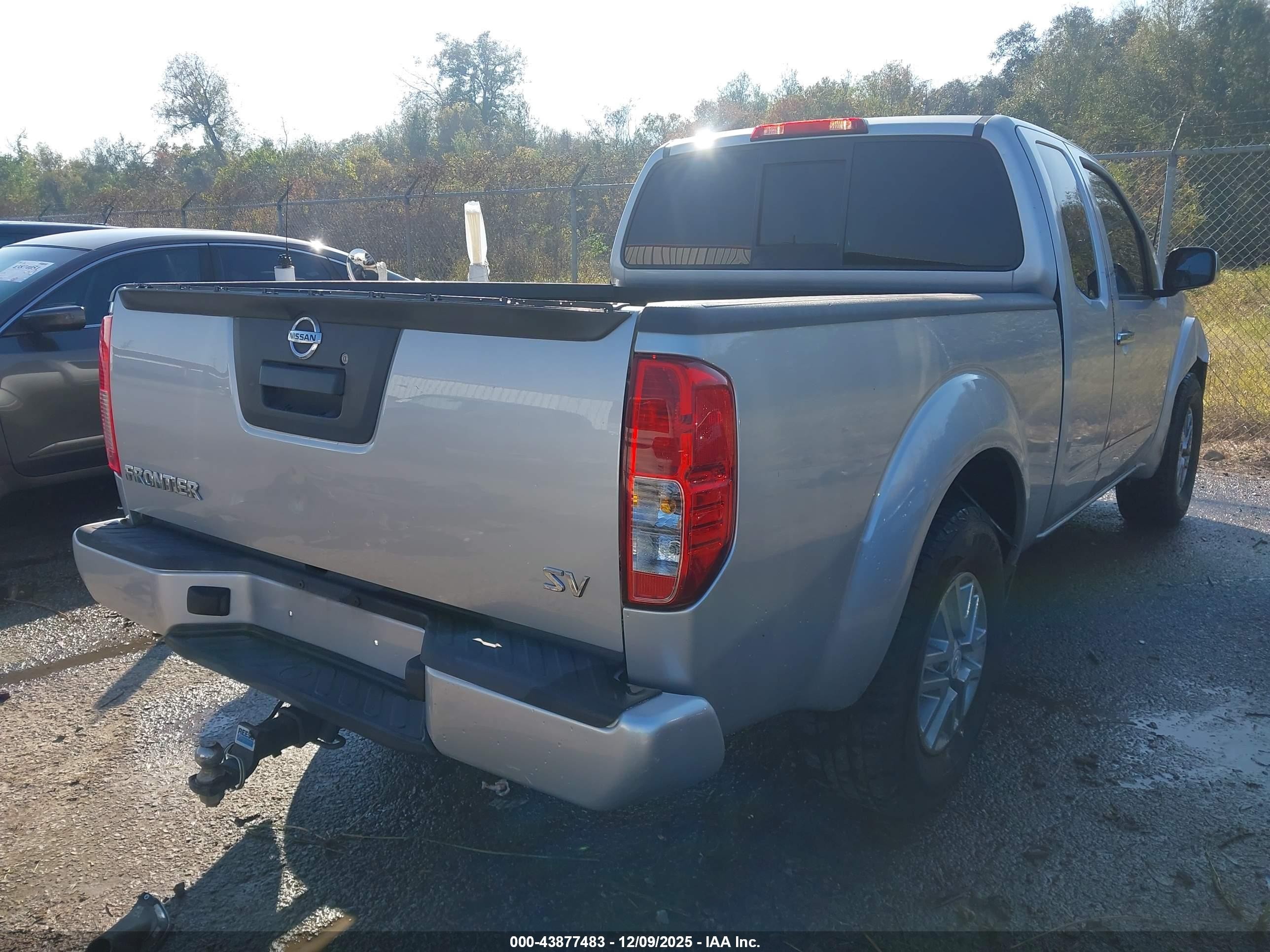 2015 Nissan Frontier Sv Silver vin: 1N6AD0CU1FN713408