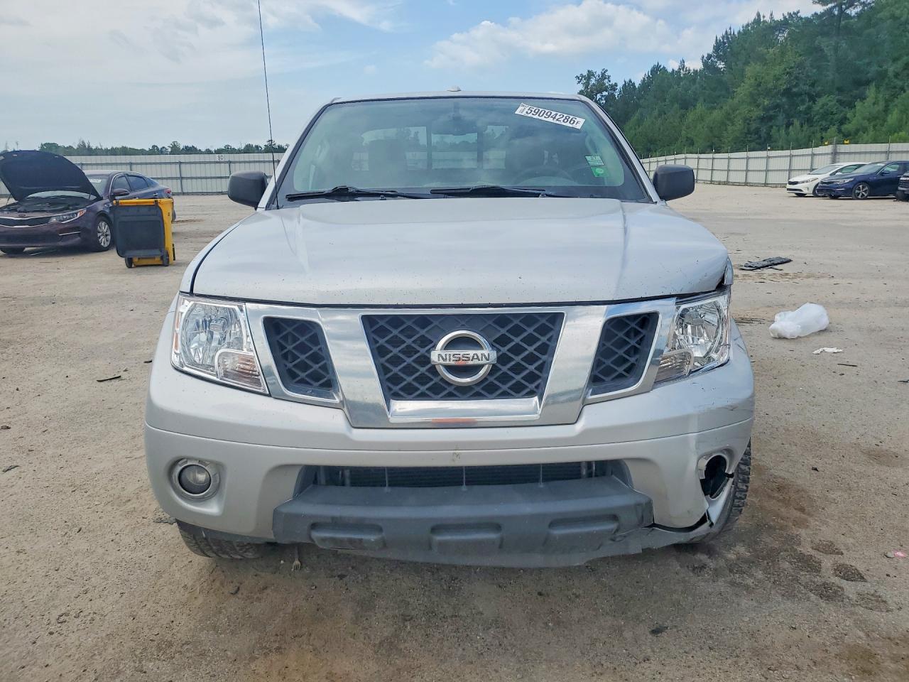 2015 Nissan Frontier Sv V6 Silver vin: 1N6AD0CU4FN701768