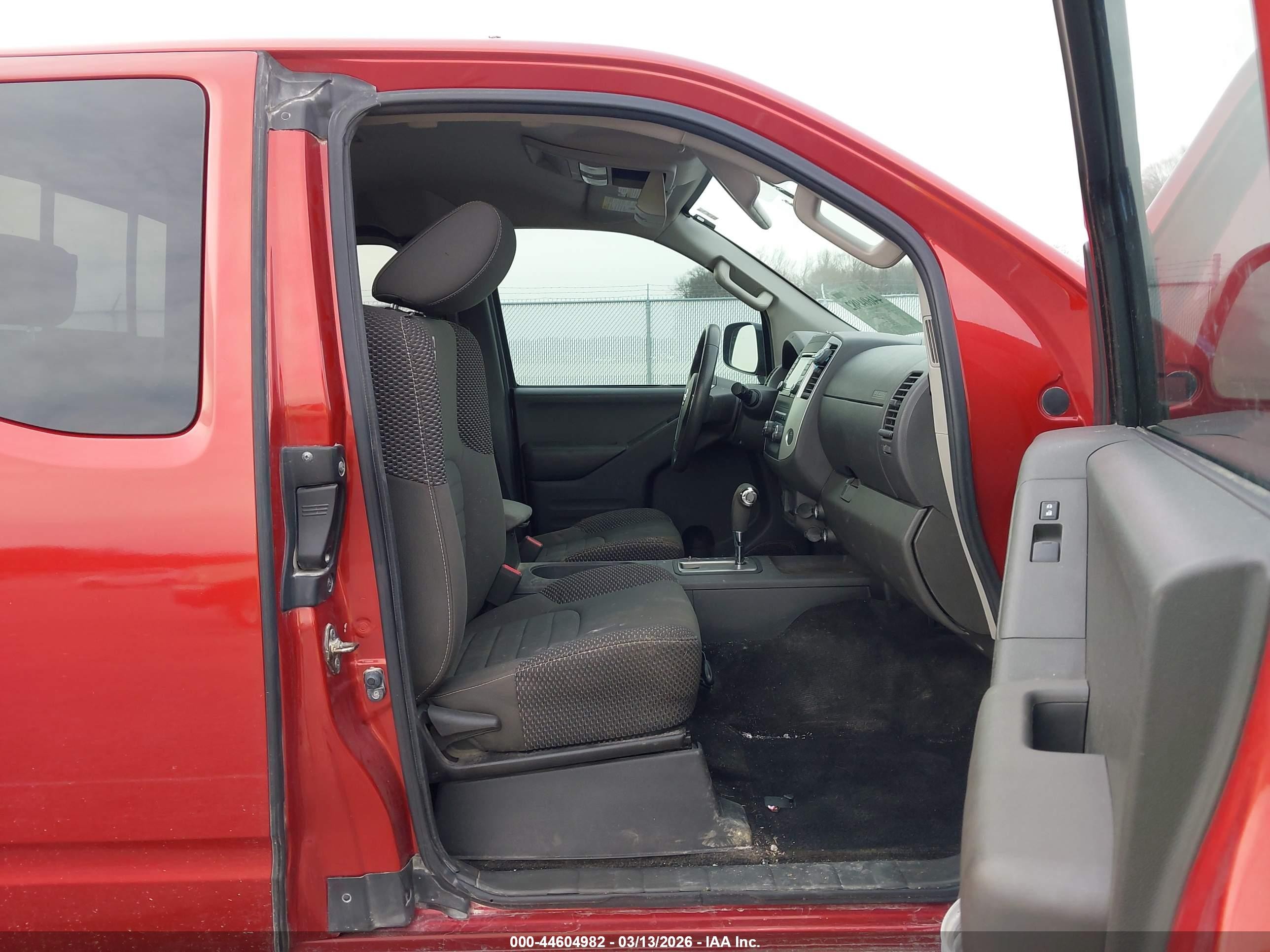 2015 Nissan Frontier Desert Runner Красный vin: 1N6AD0CU4FN720594