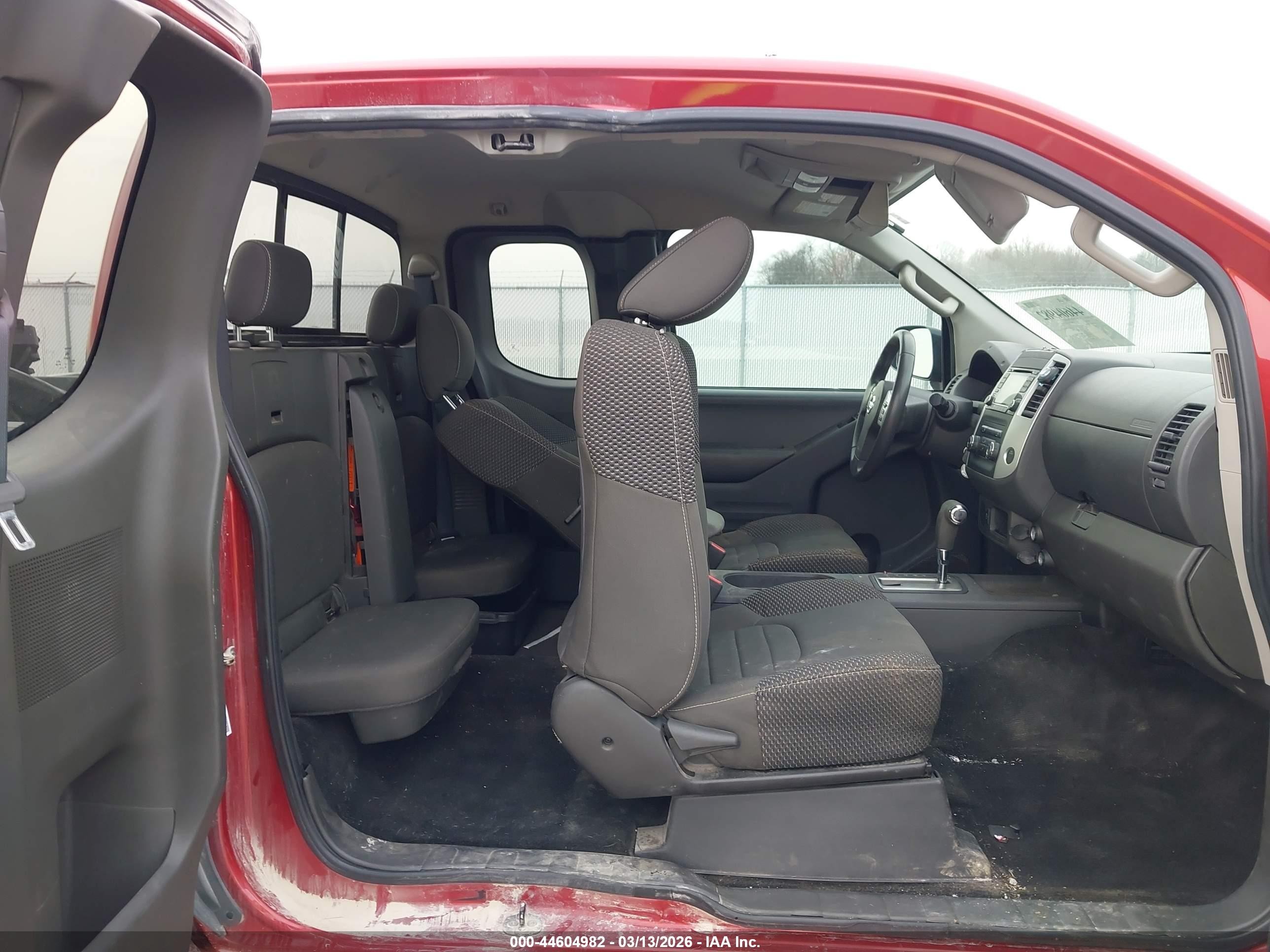 2015 Nissan Frontier Desert Runner Красный vin: 1N6AD0CU4FN720594