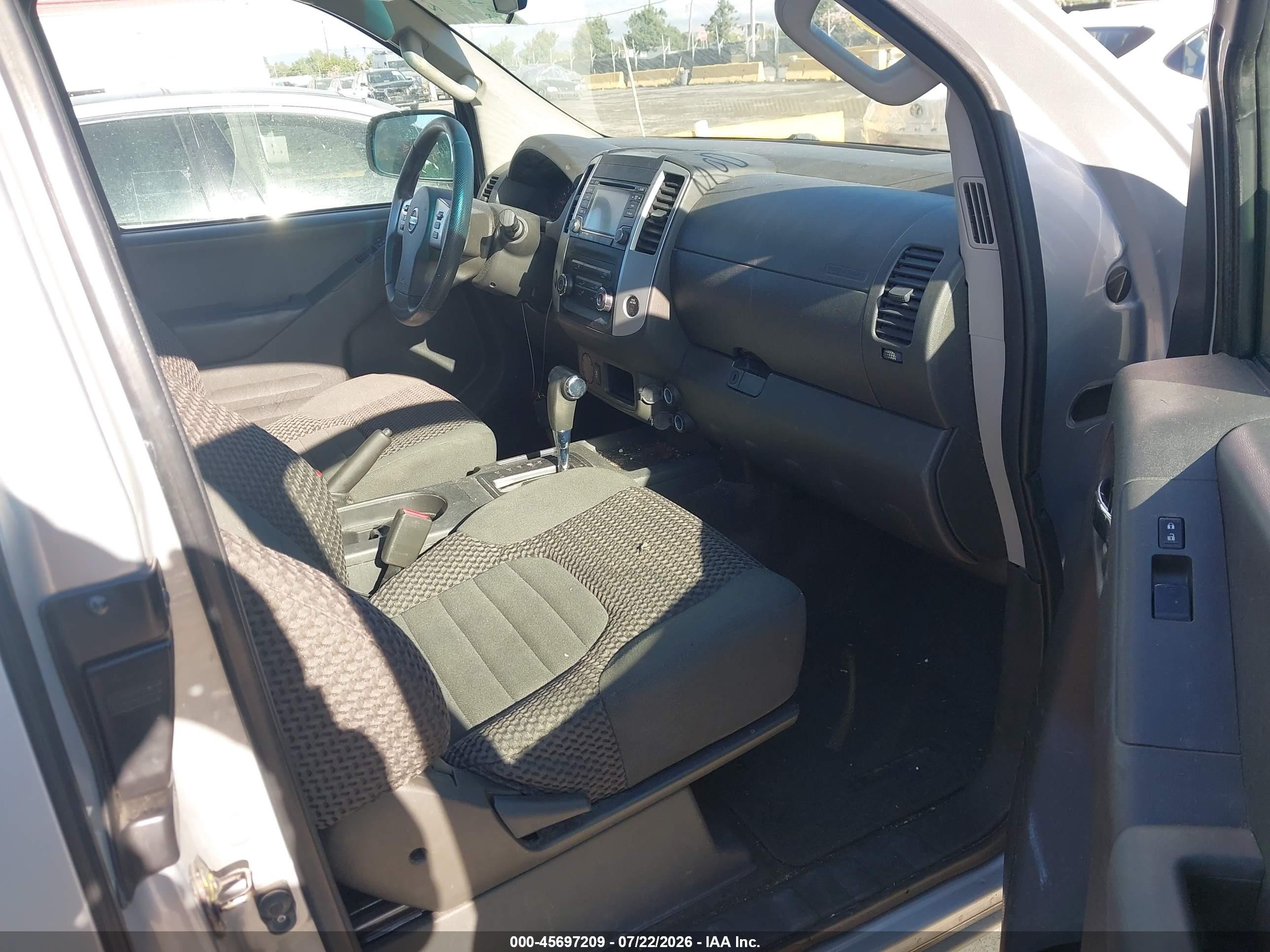 2015 Nissan Frontier Sv Gray vin: 1N6AD0CU4FN766118
