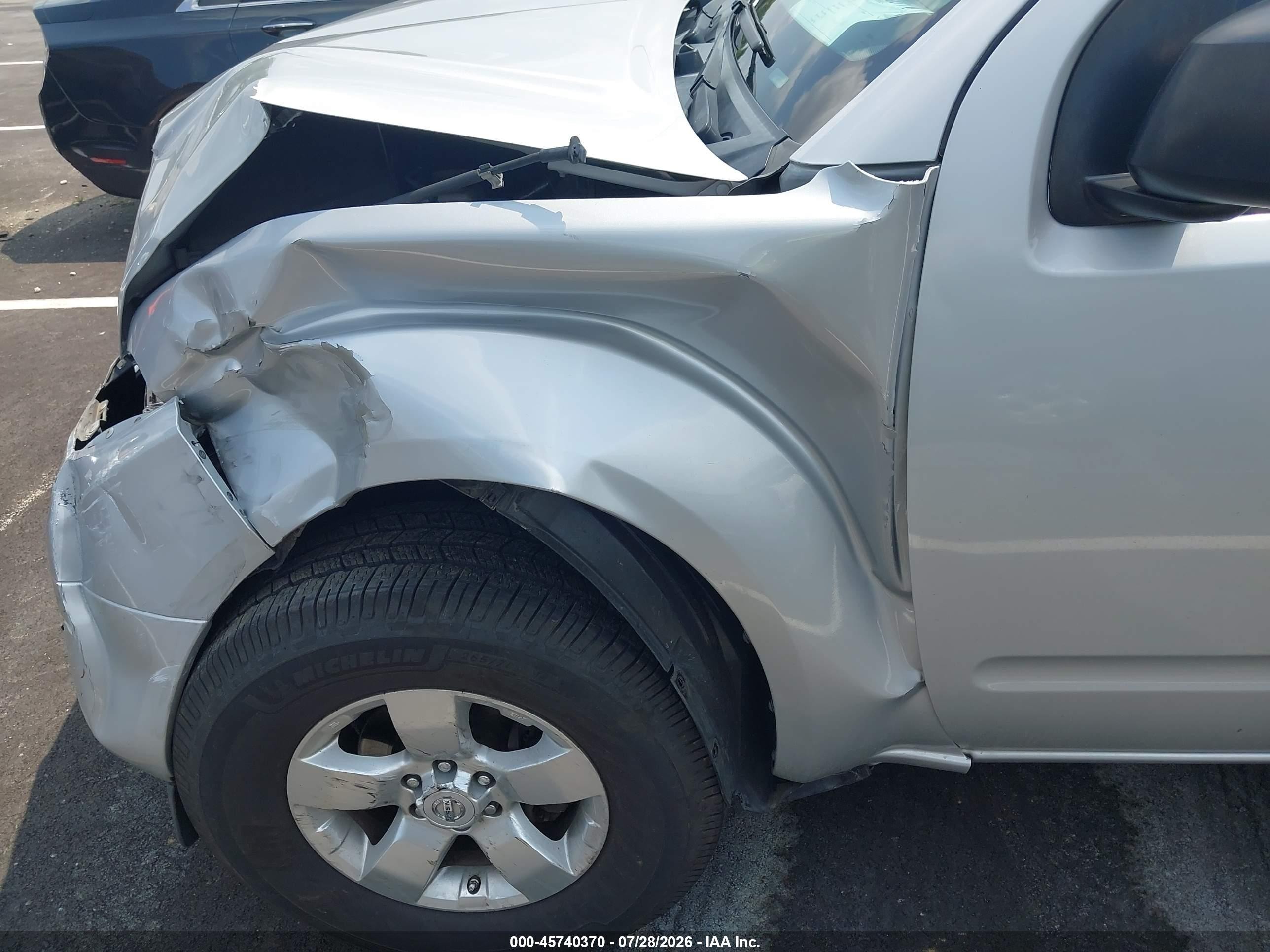 2012 Nissan Frontier Sv Silver vin: 1N6AD0CU6CC415895