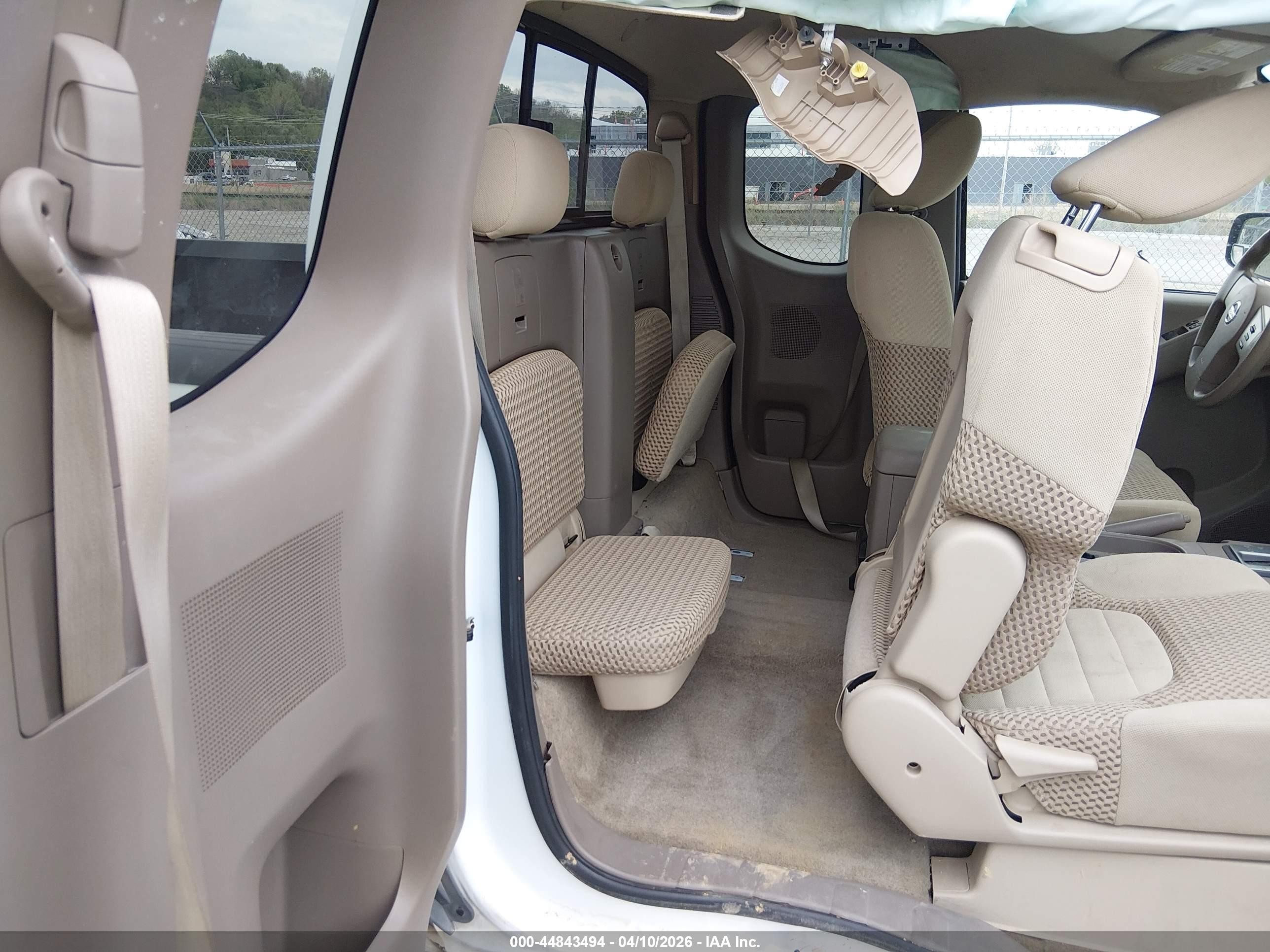 2012 Nissan Frontier Sv White vin: 1N6AD0CU6CC446791