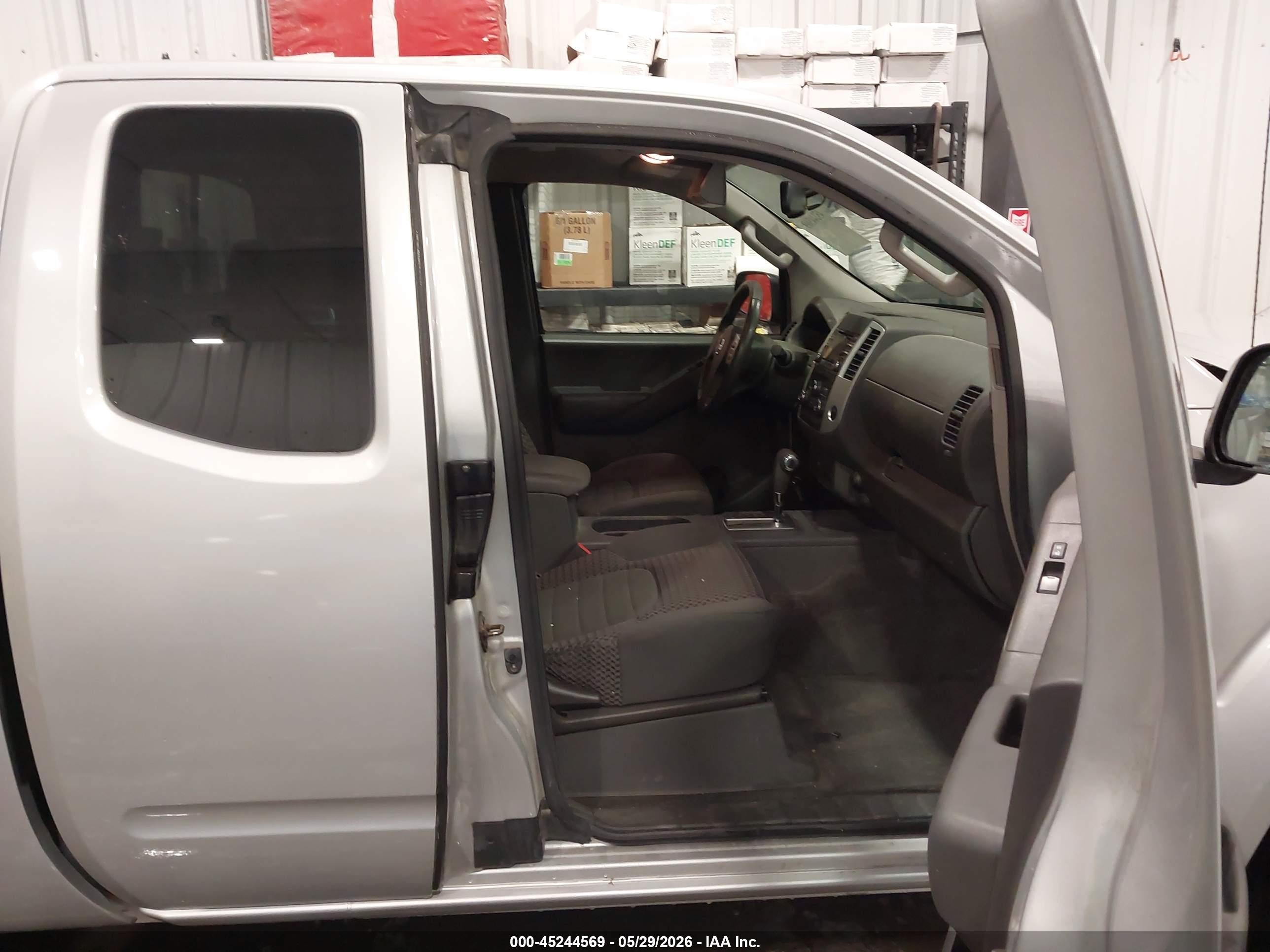2014 Nissan Frontier Sv Silver vin: 1N6AD0CU6EN759718