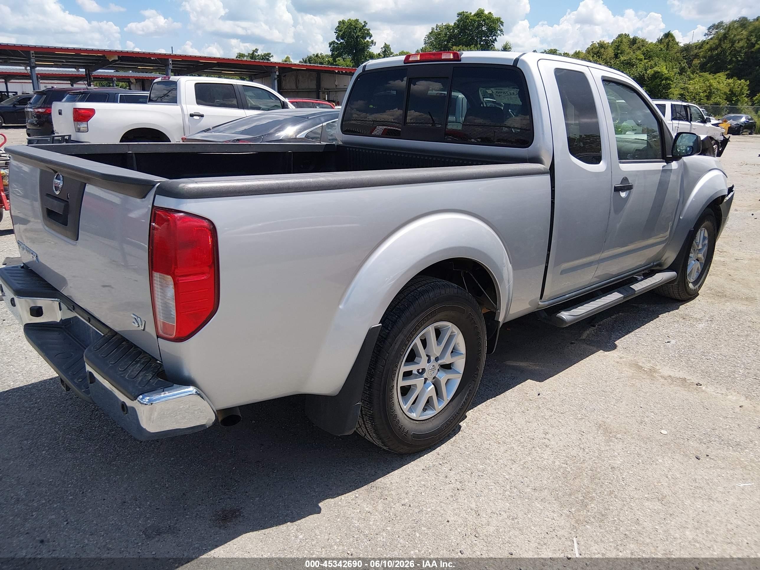 2014 Nissan Frontier Sv Silver vin: 1N6AD0CU7EN716652