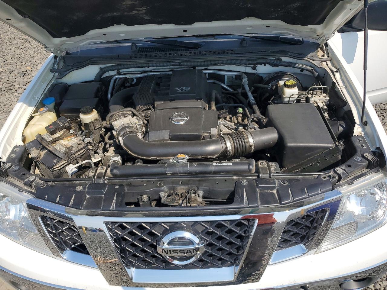 2011 Nissan Frontier Sv V6 White vin: 1N6AD0CW0BC441666